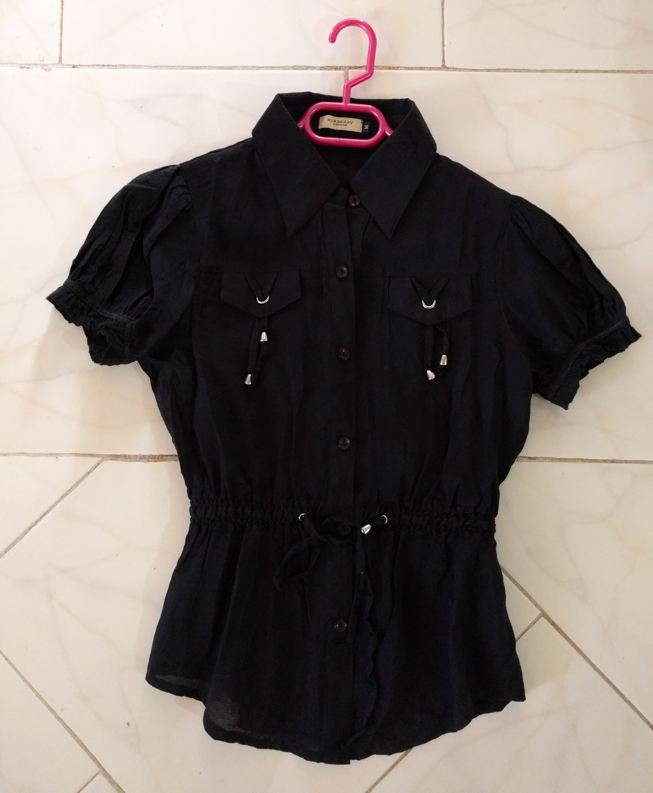 شومیز مشکی برند Burberry شیک اسپرت