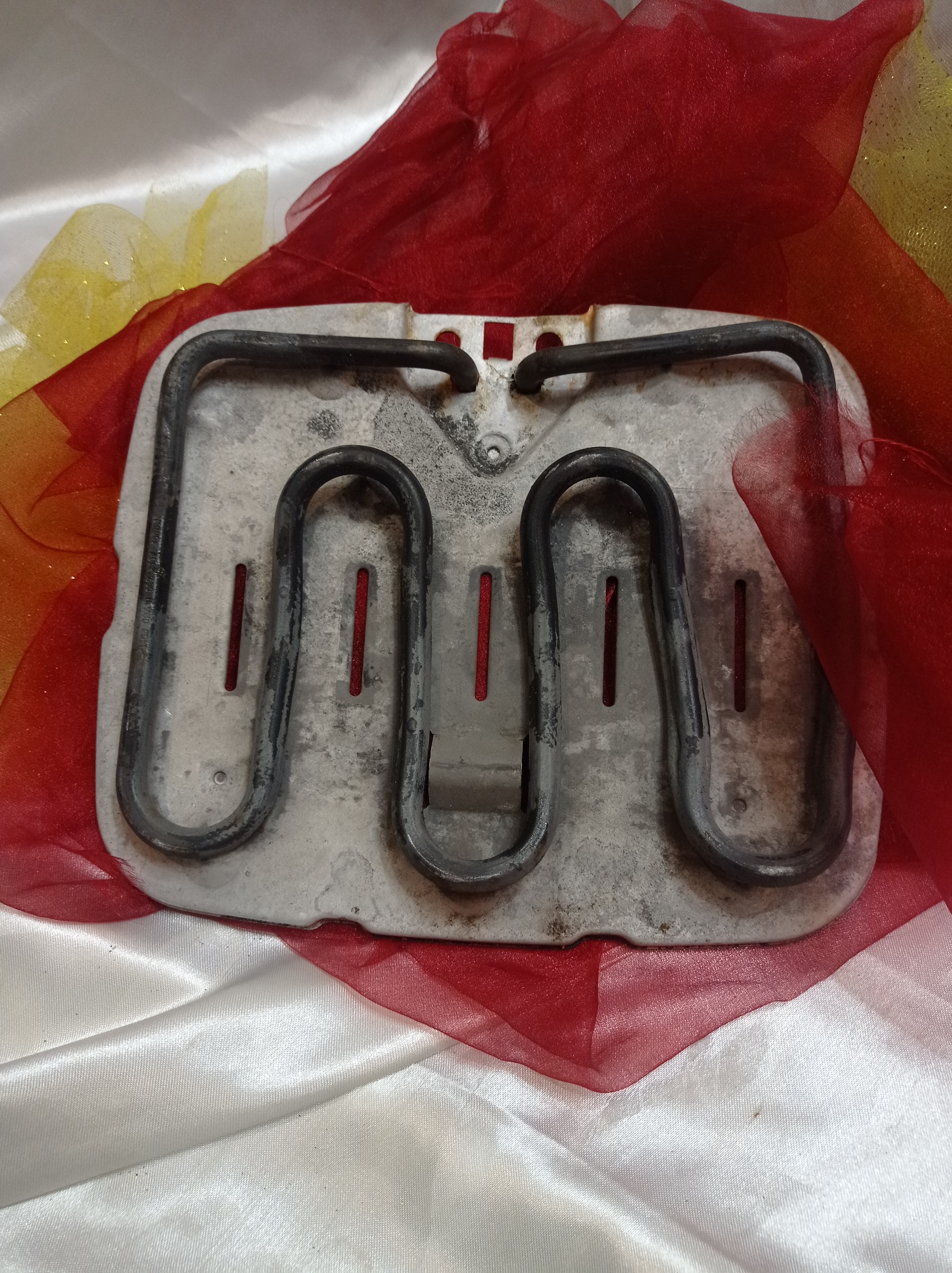 المنت و صفحه زیرین سرخ کن مولینکس ( کد 32 )