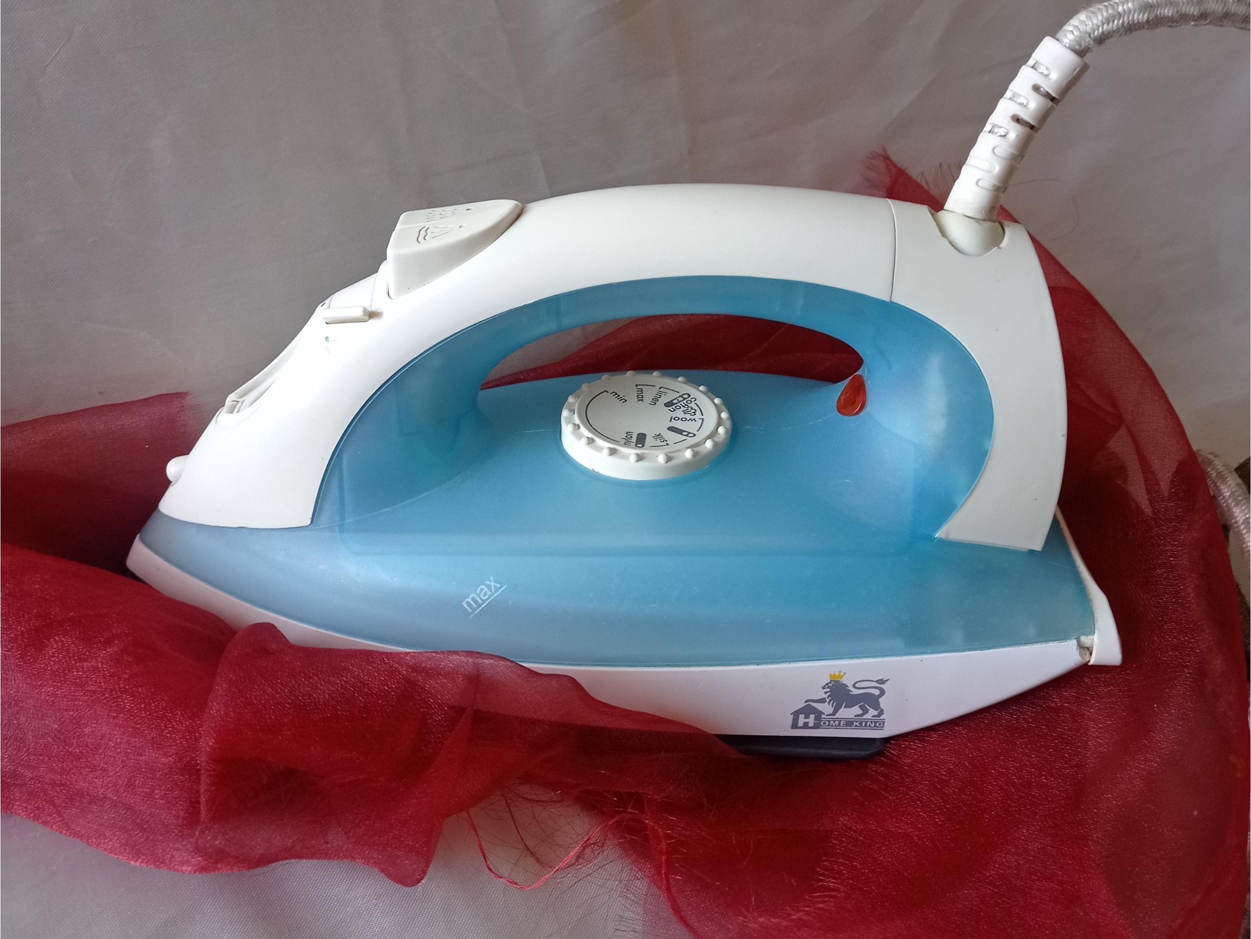 اتو بخار HOME KING ( کد هفت )