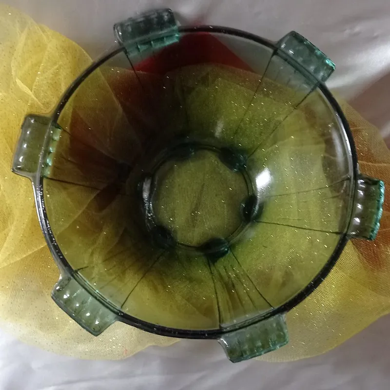 کاسه بلور آبی قدیمی