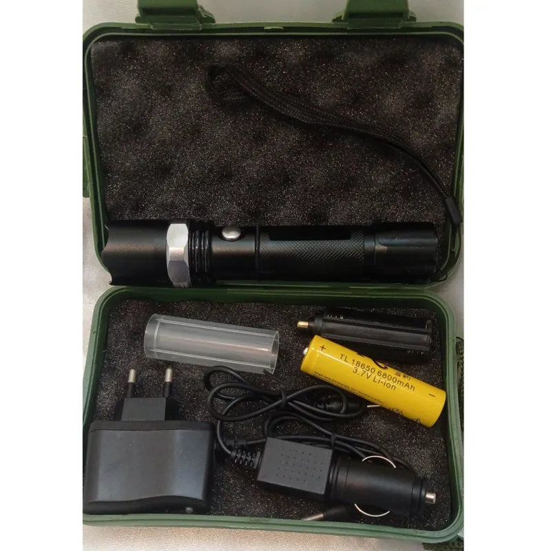 چراغ قوه فلزی سه حالته زوم دار ( کد 16 )