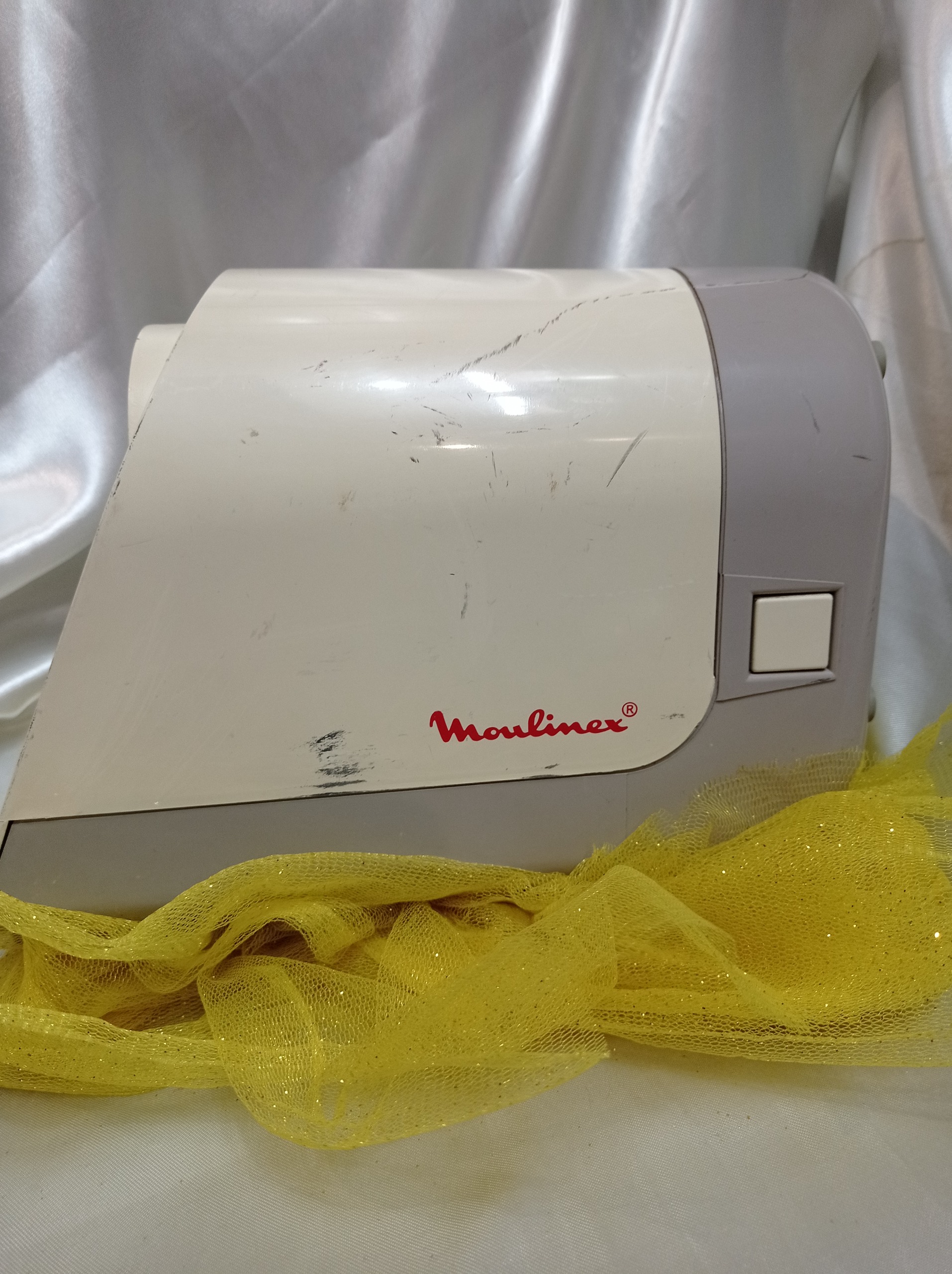 چرخ گوشت مولینکس قدیمی مدل 574 ( کد 25 )