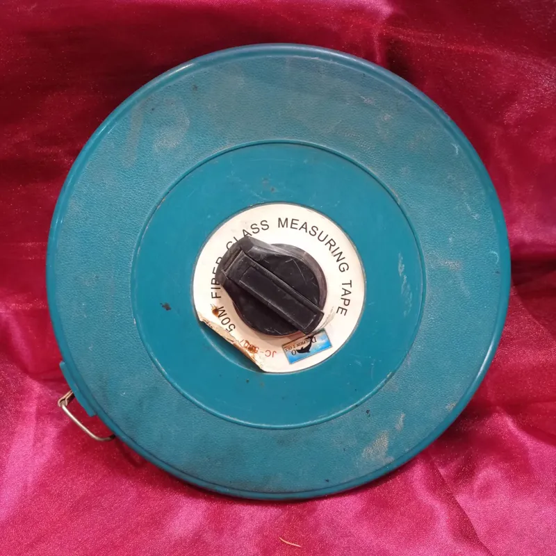 متر پارچه ای 50 متری ( کد هشت )