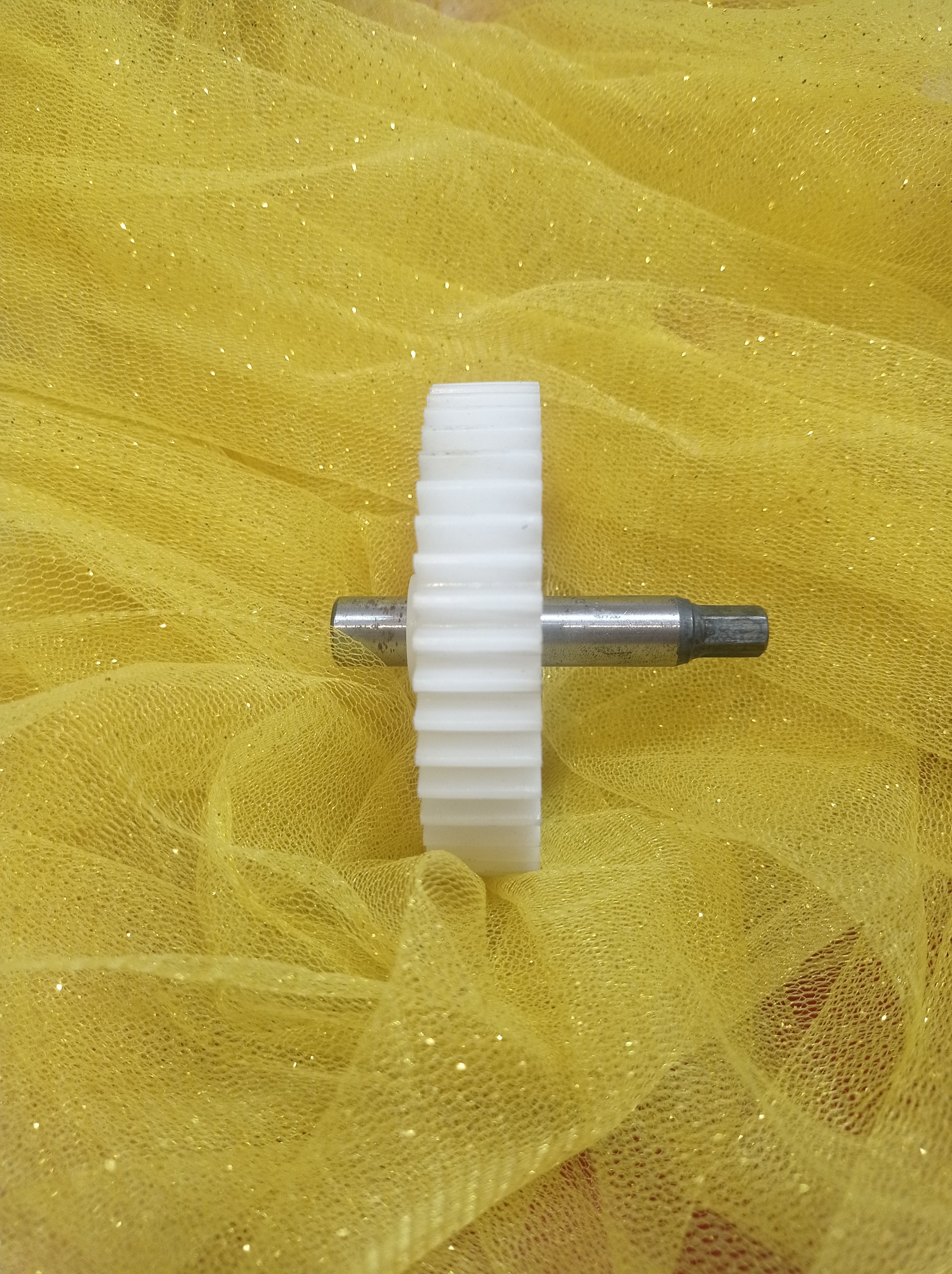 چرخ دنده چرخ گوشت ( کد 23 ) توضیحات دارد