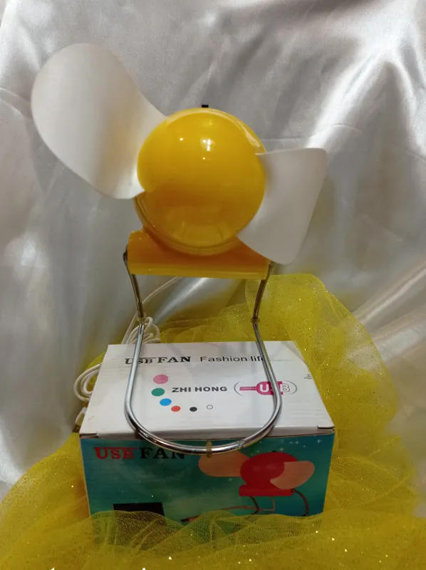 پنکه USB رومیزی باتری خور ( کد 21 )