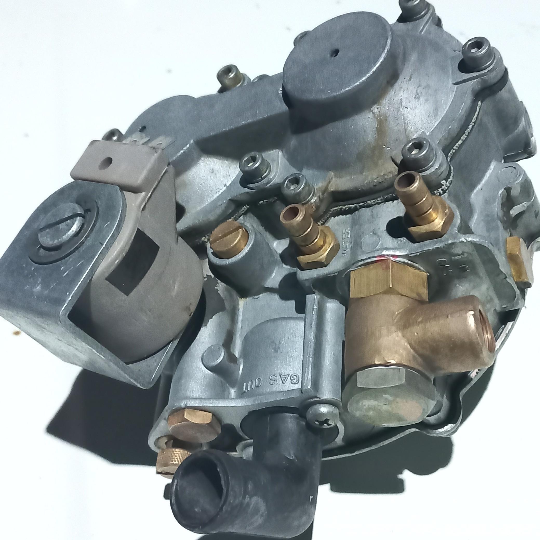 رگلاتور گاز CNG اصل ایتالیایی