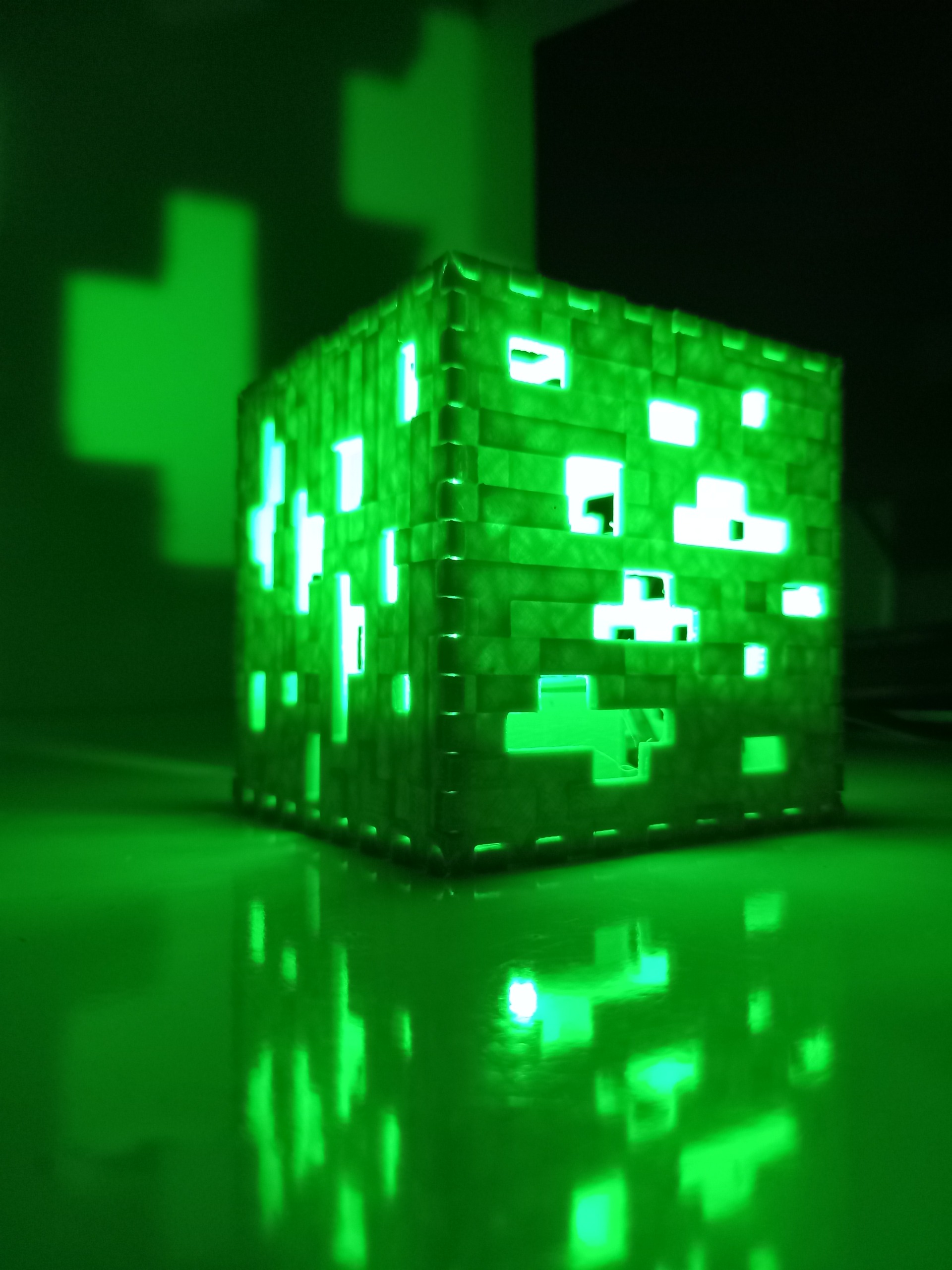 آباژور ماینکرفت سه بعدی