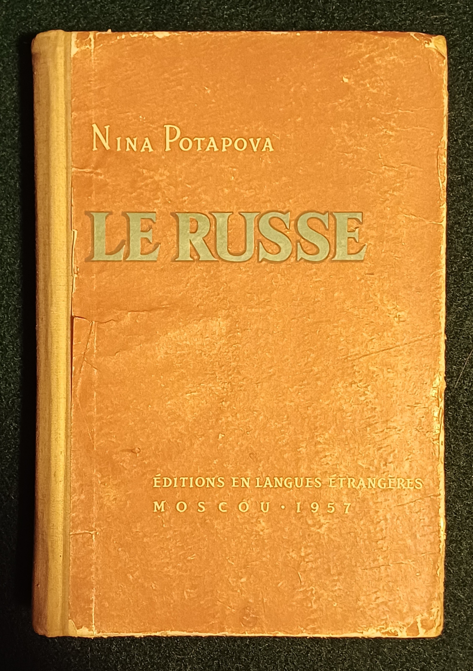 راهنمای روسی به زبان فرانسه Le Russe