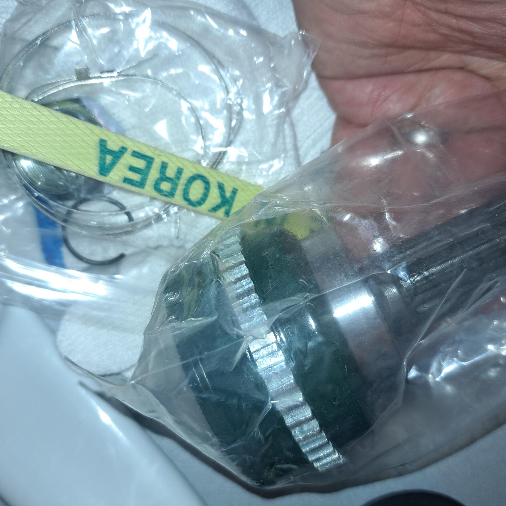 سر پلوس 20 خارabs و 19 خار abs