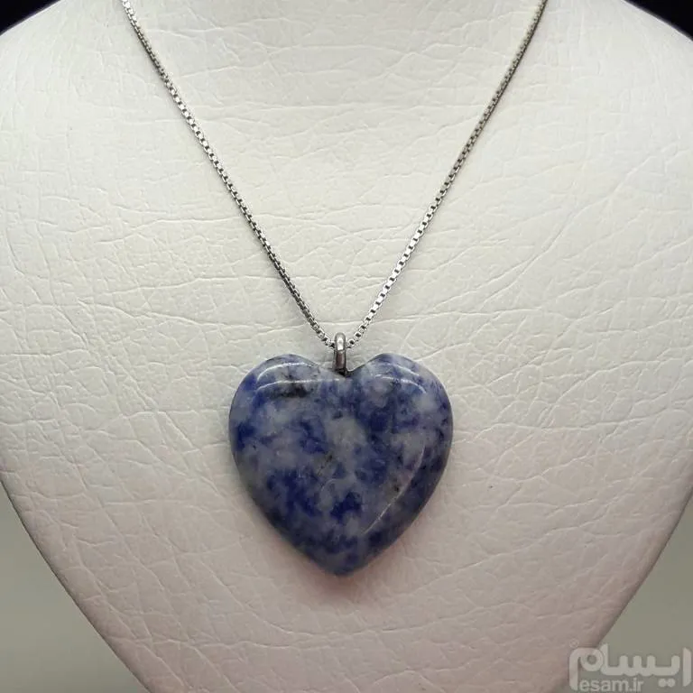 مزایده جنجالی گردنی لاجورد اصیل قلبی درجه 1