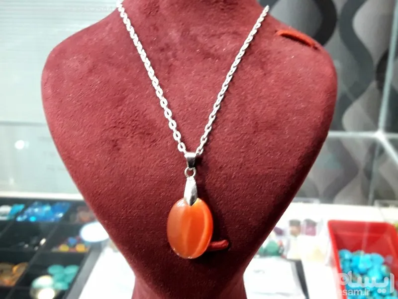 مزایده جنجالی گردنی چشم گربه فاخر محشر