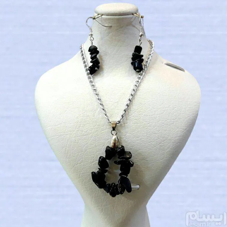 مزایده نیم ست عقیق اونیکس فوق العاده