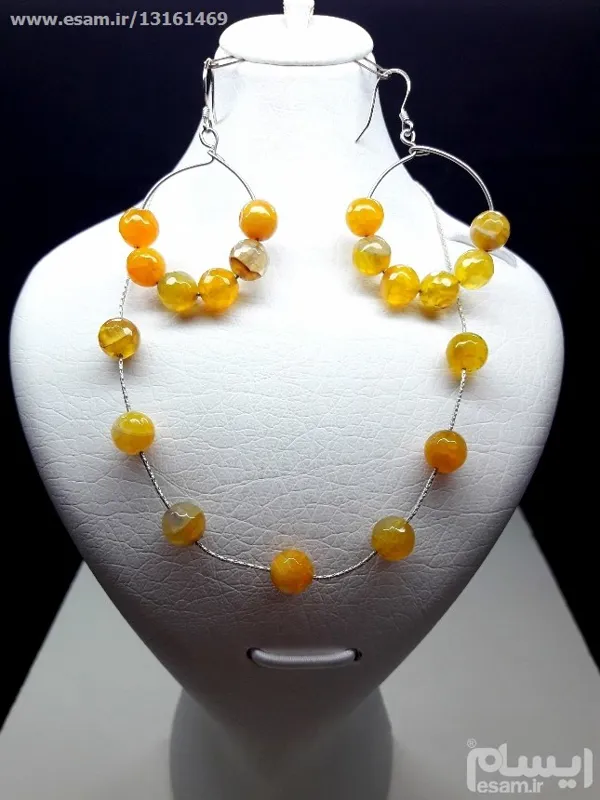 مزایده نیم ست نقره و عقیق زرد معدنی دستساز