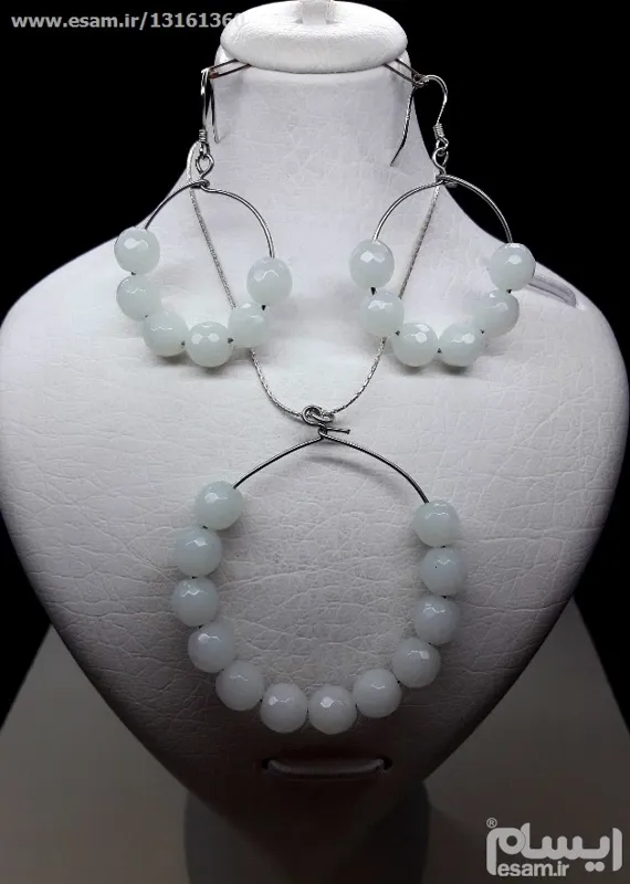 مزایده نیم ست نقره و سنگ عقیق سفید معدنی