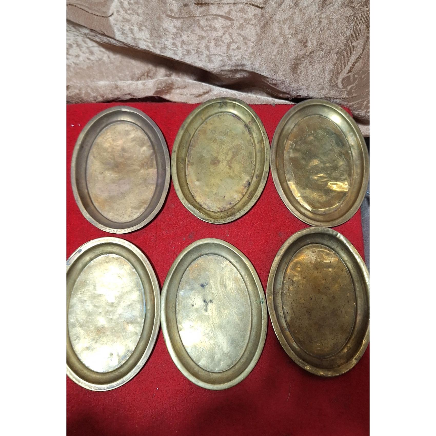 6عدد زیراستکانی روسی برنجی