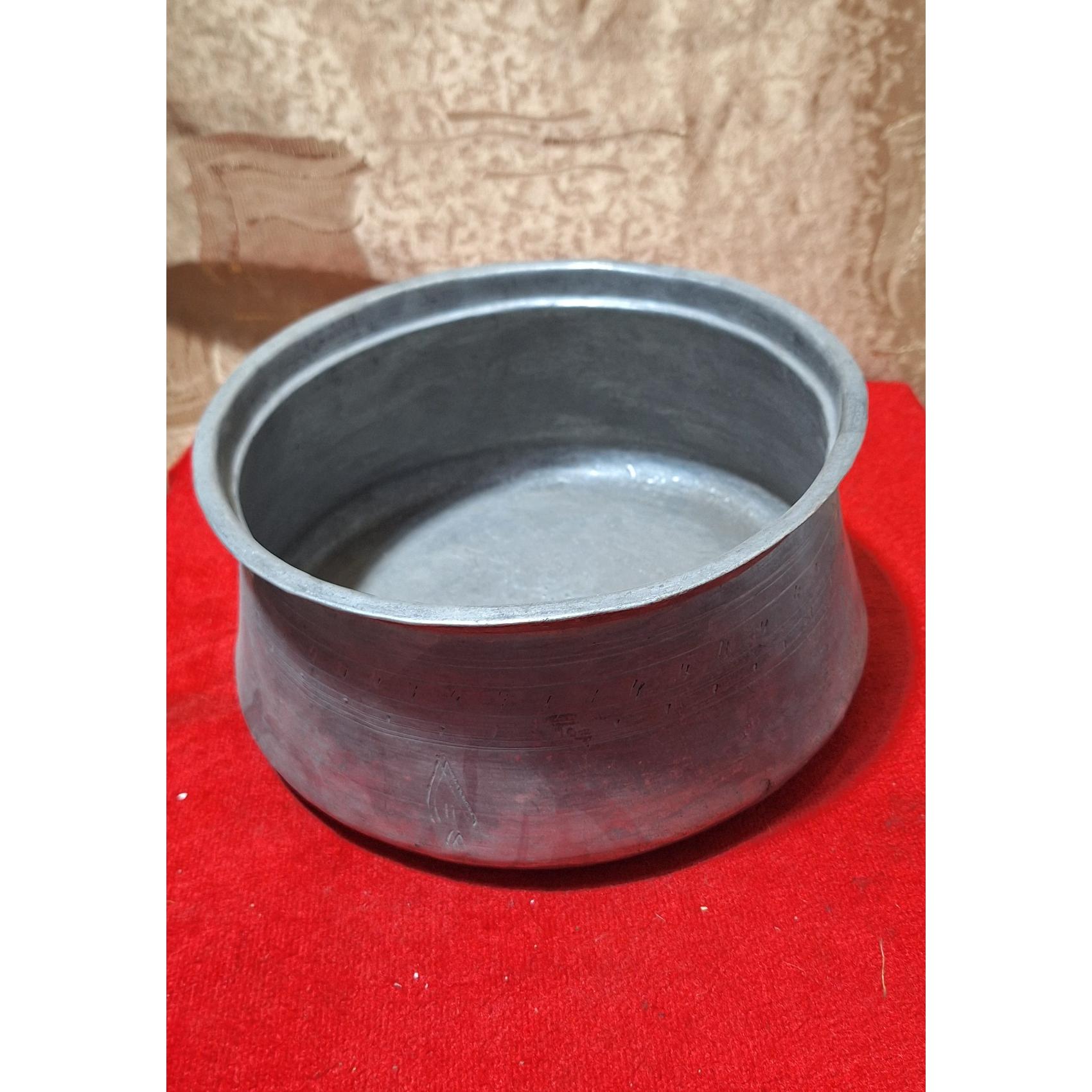 دیگ مسی قدیمی قلم دار