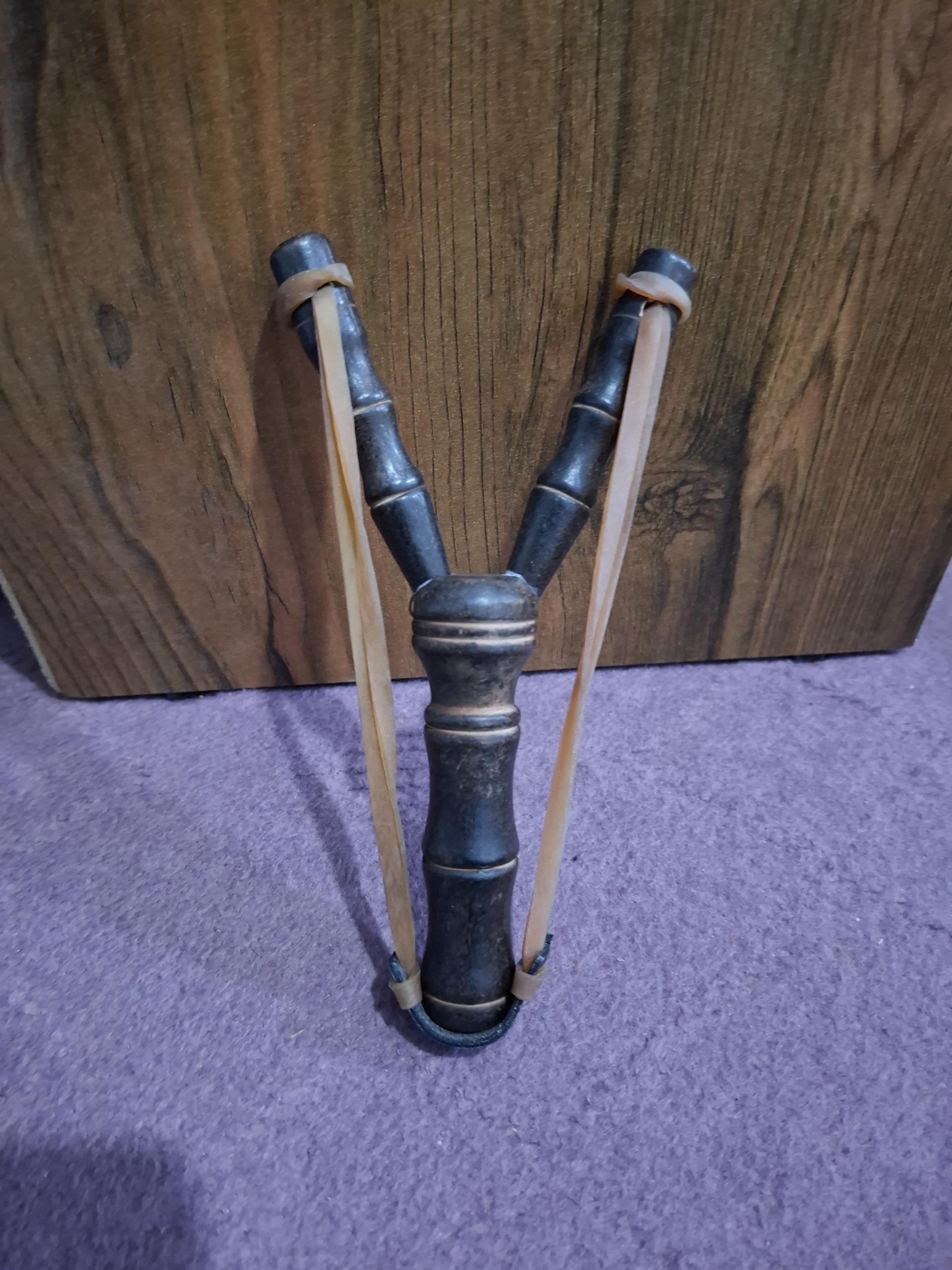 تیرکمان چوبی بانبو