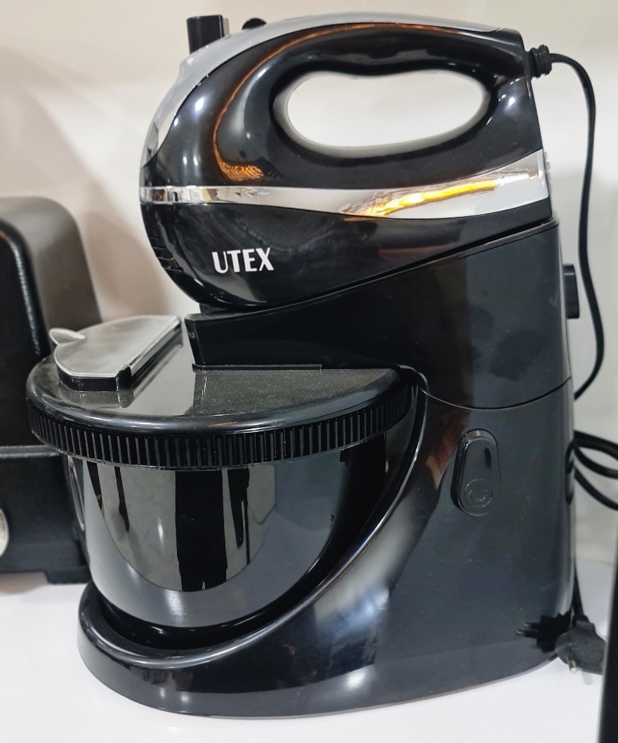 همزن کاسه دار Utex یوتکث مدل HM-2040