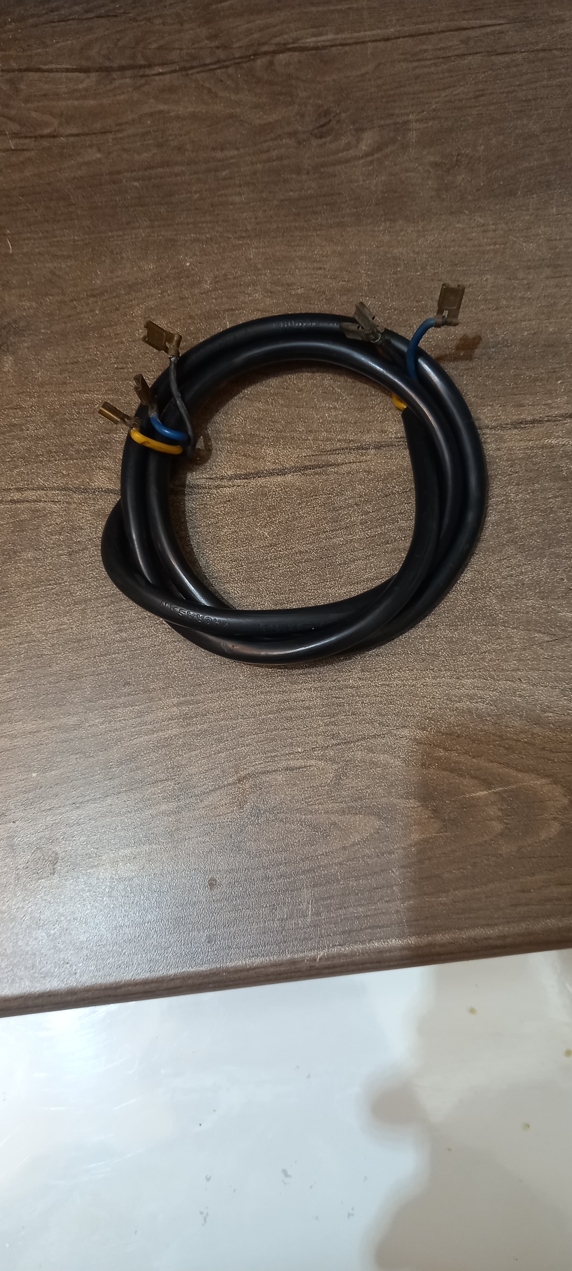 کابل اماده موتور کولر به تقسیم