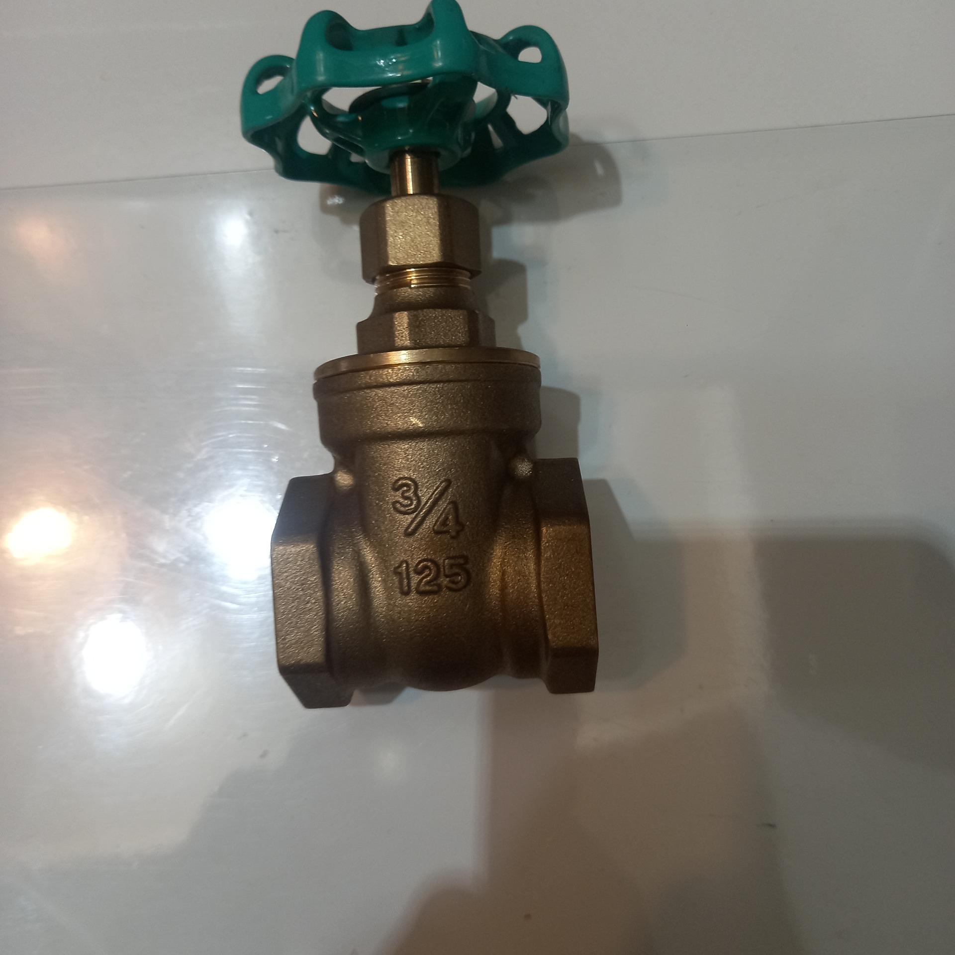 شیرفلکه 3/4کشویی toyo valveاصلی قدیمی توضیح