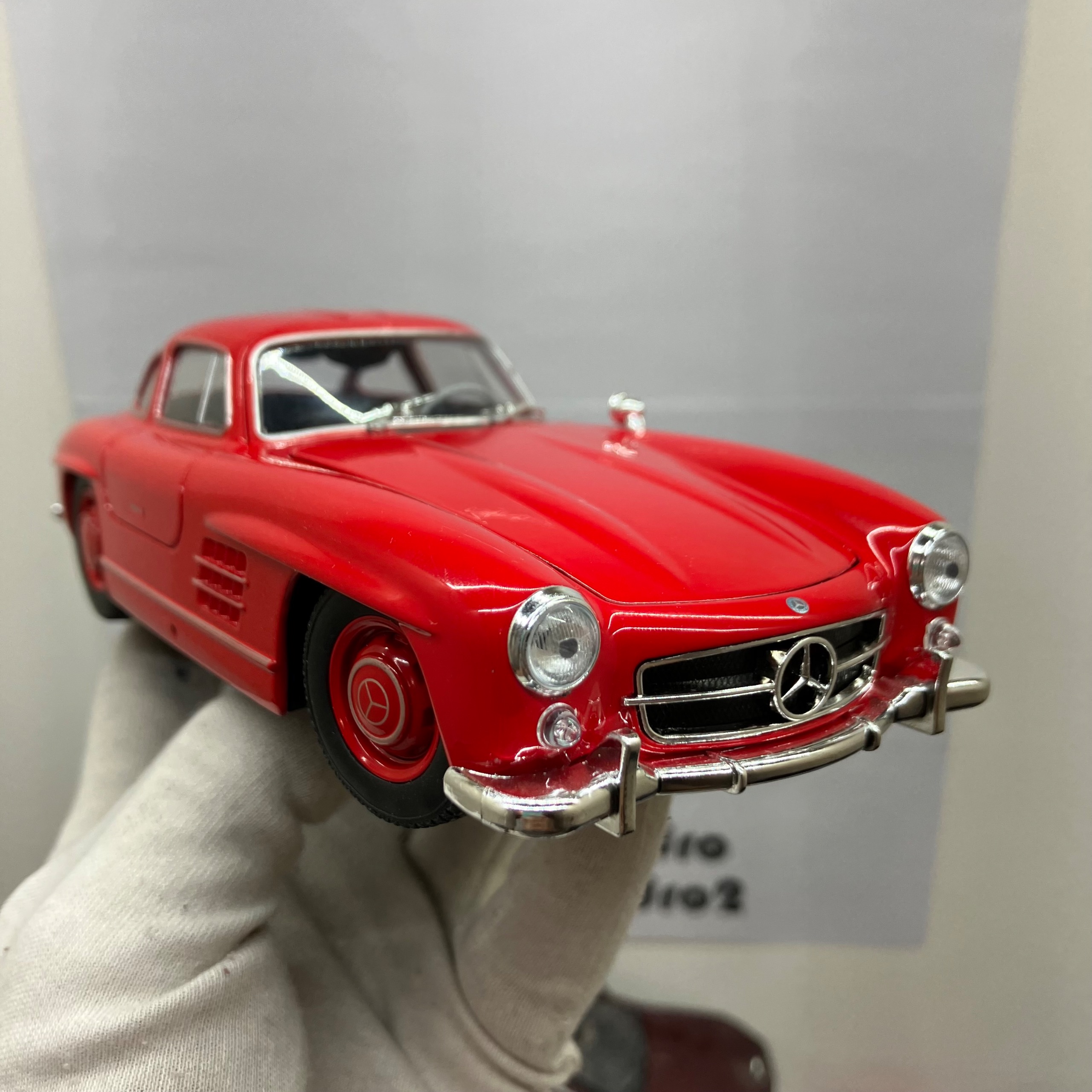 ماکت بنز sl300 قرمز ویلی