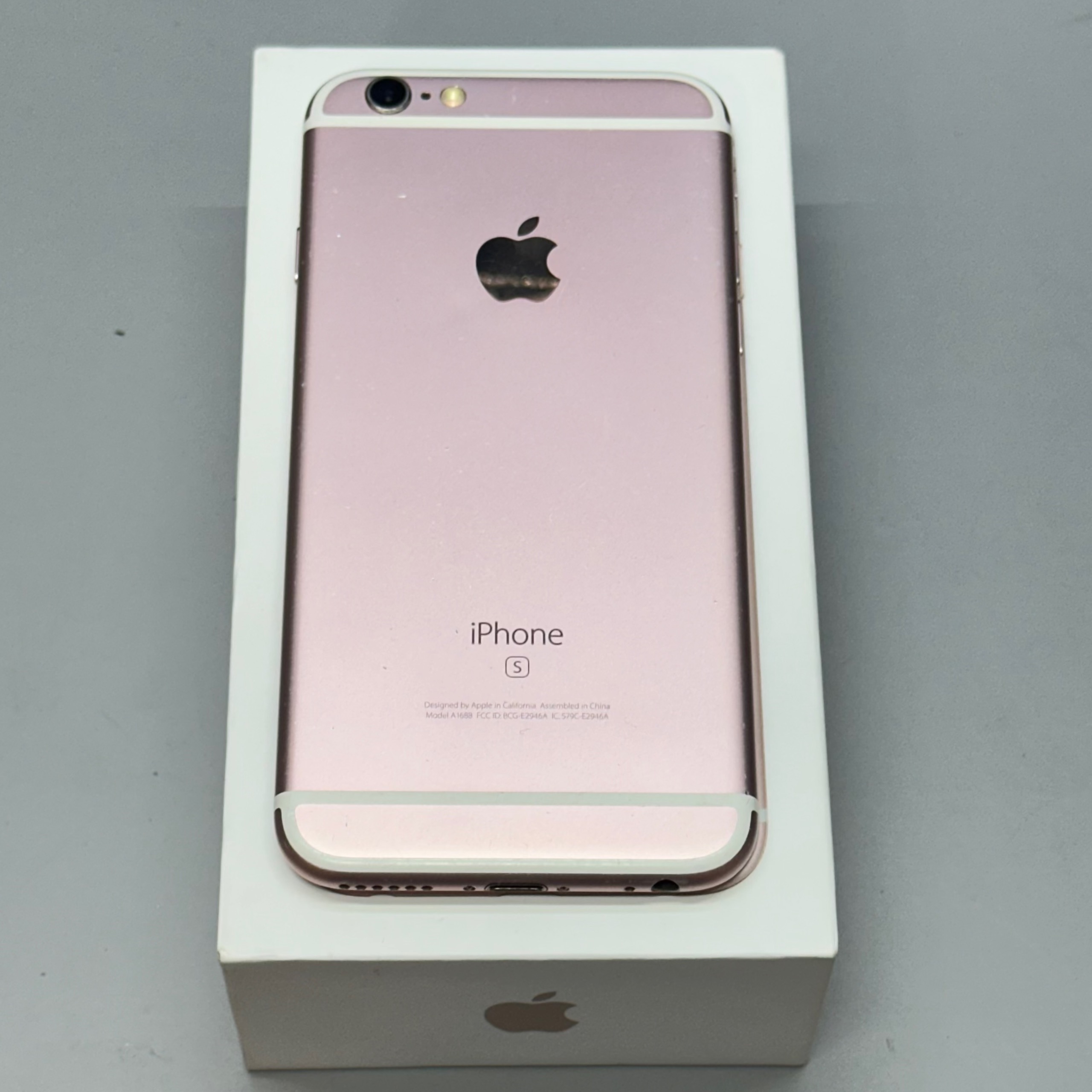 گوشی آیفون 6s رزگلد 64 گیگ شسته رفته