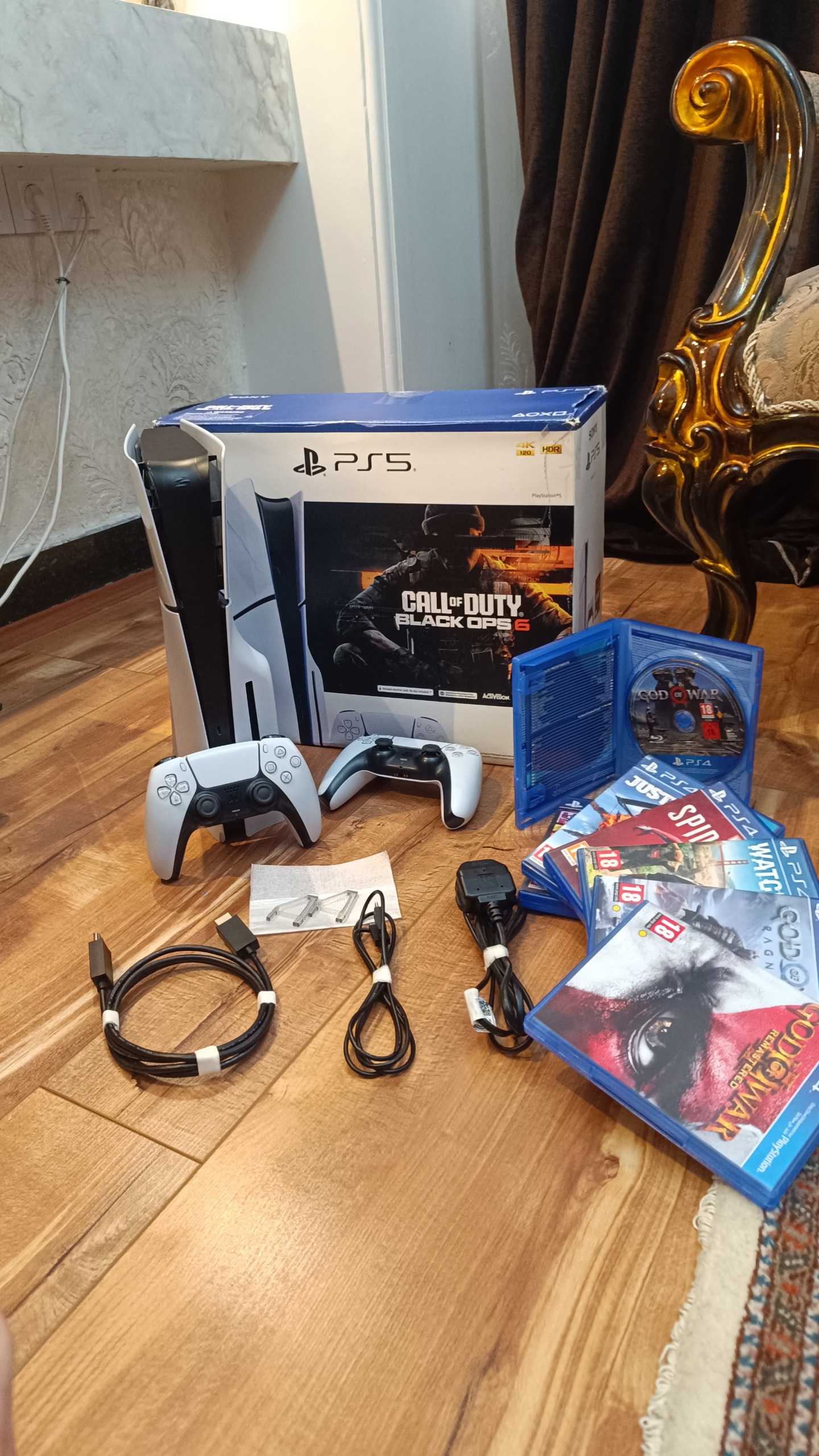 ps5 slim اسلیم سیدیخور دو دسته همراه با دیسک