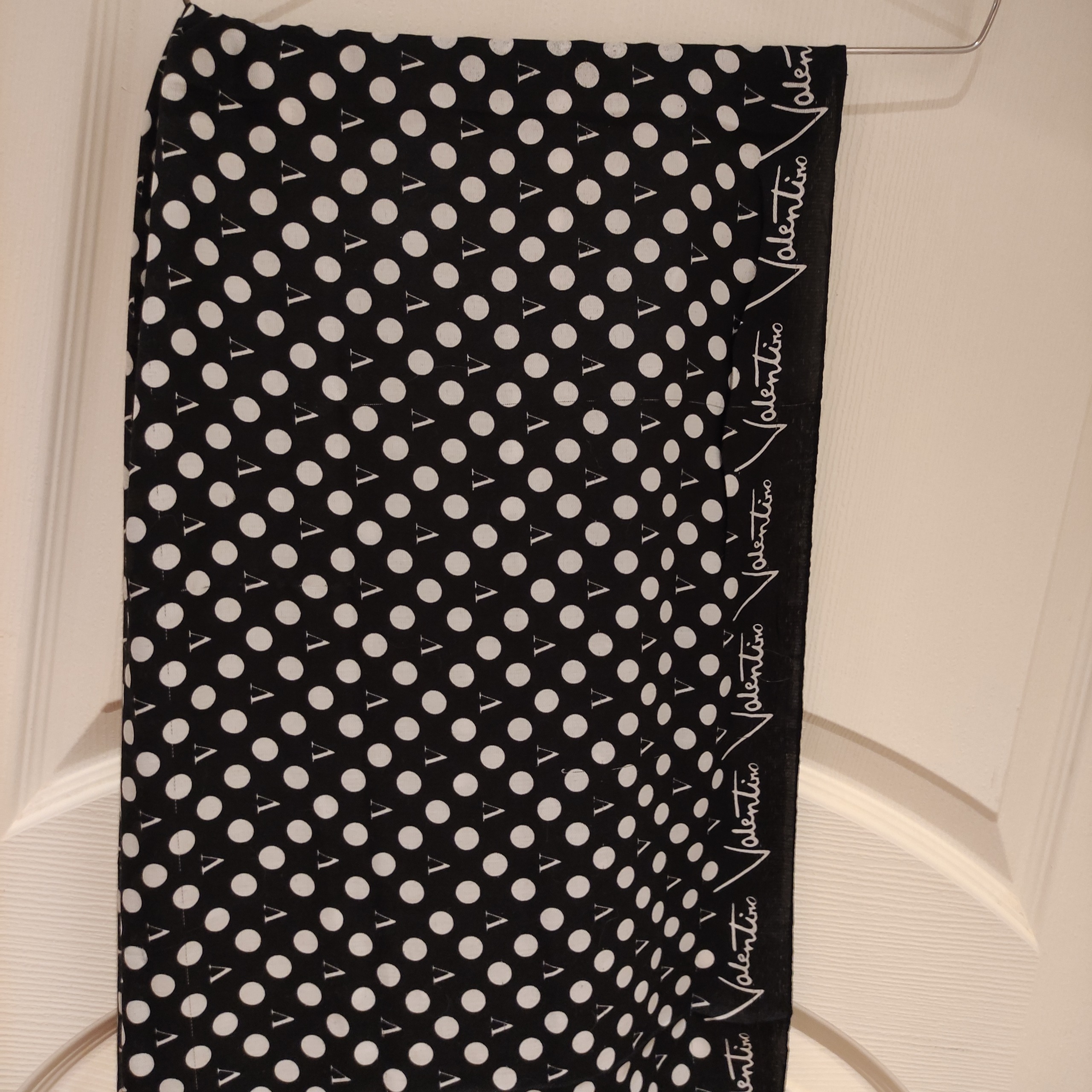 شال  مشکی زیبا