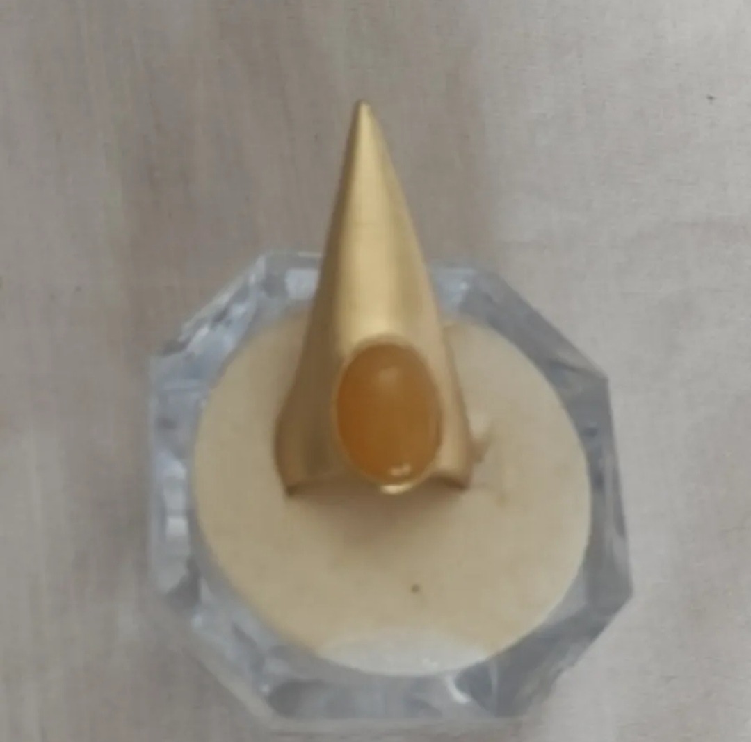 انگشتر نگین دار خاص