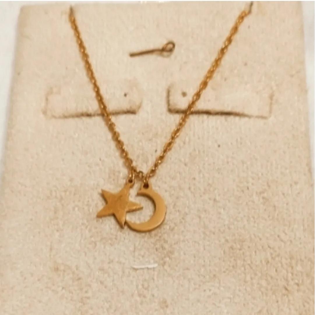 گردنبند کپی طلا رنگ ثابت