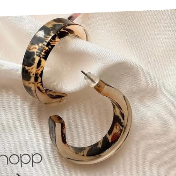 گوشواره رزینی زیبا