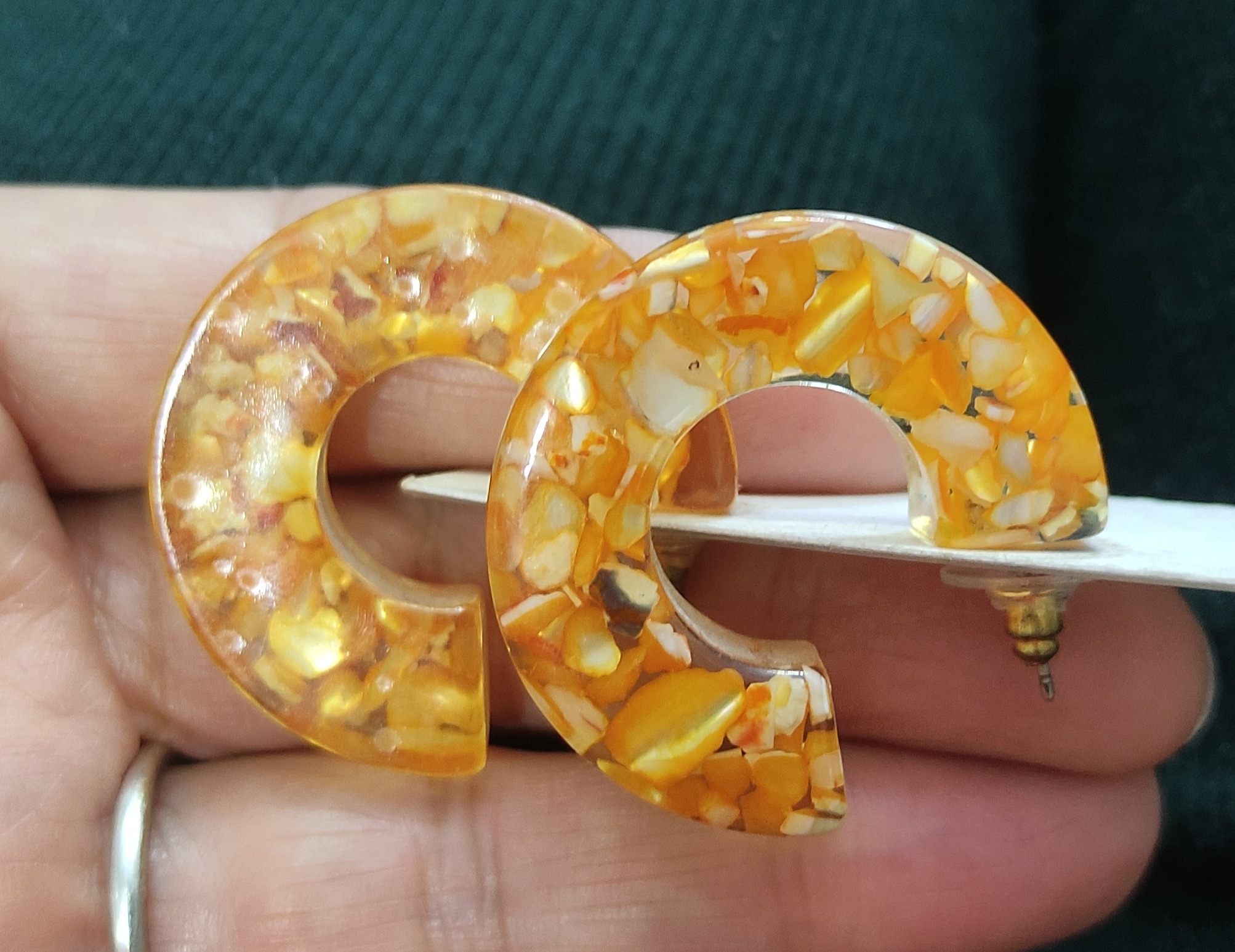 گوشواره رزینی زیبا