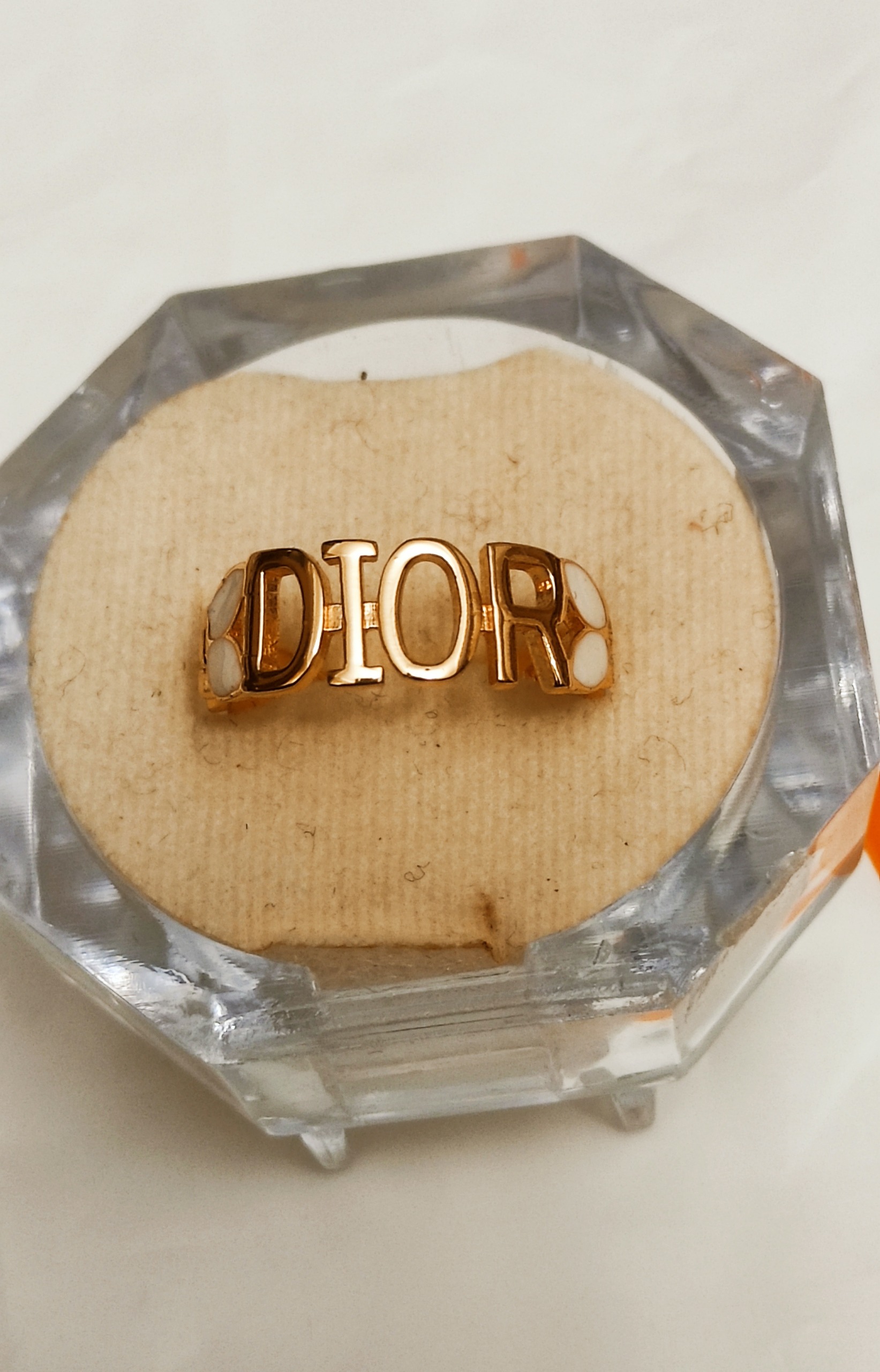 انگشتر رنگ ثابت DIOR