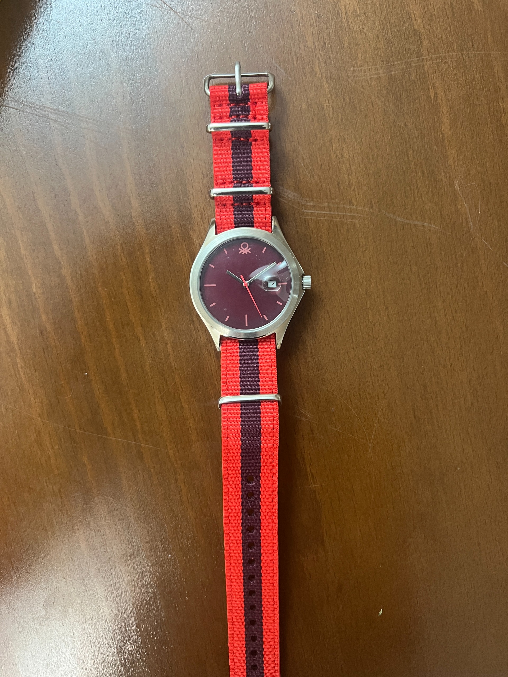 ساعت ایتالیایی برند united colors of benetton