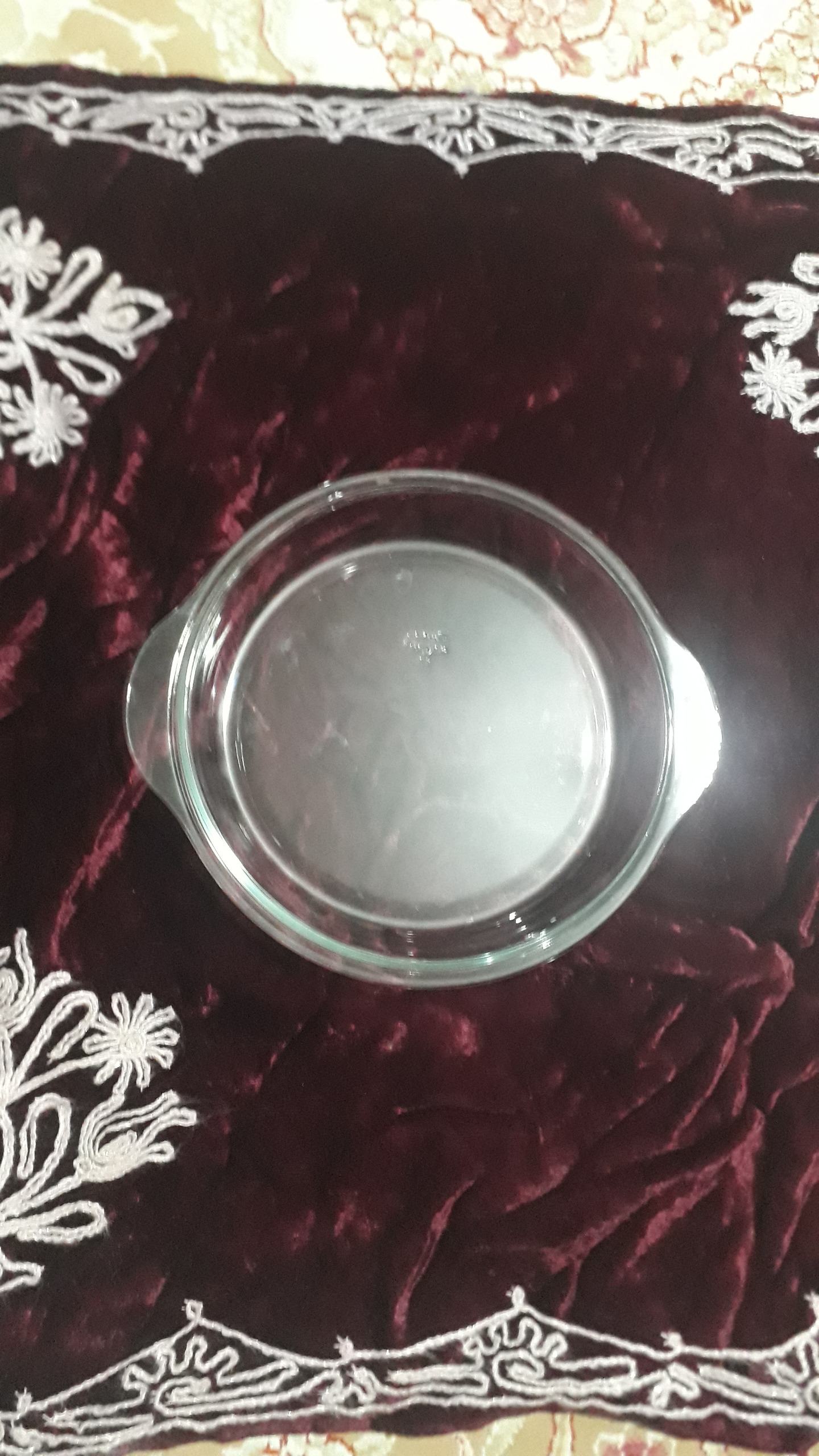 ظرف پیرکس خارجی طبق تصویر