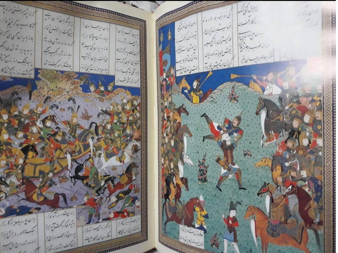 مجموعه بزرگ تصاویر شاهنامه طبق توضیح