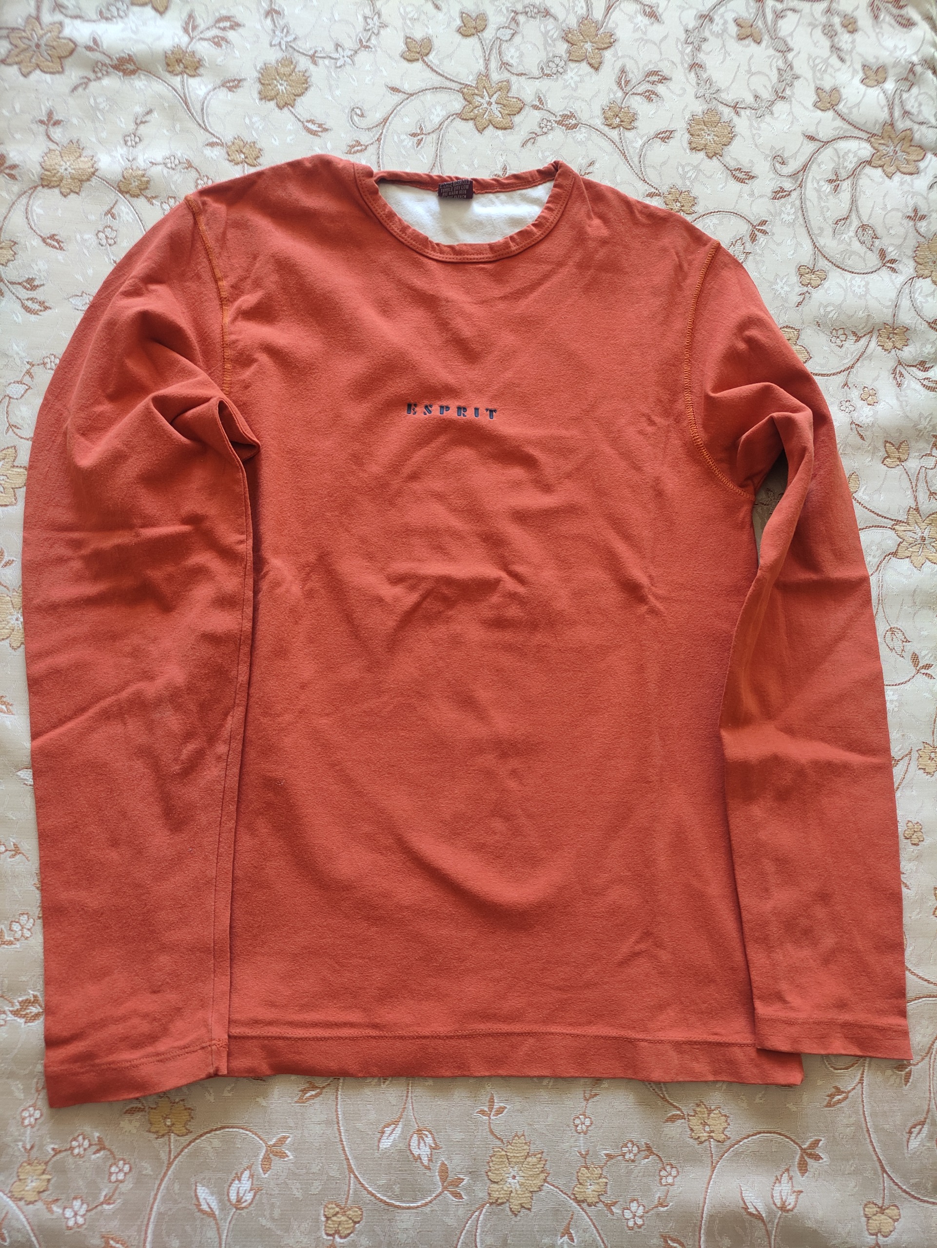 تیشرت sprit اصل و Lcviki طبق توضیح