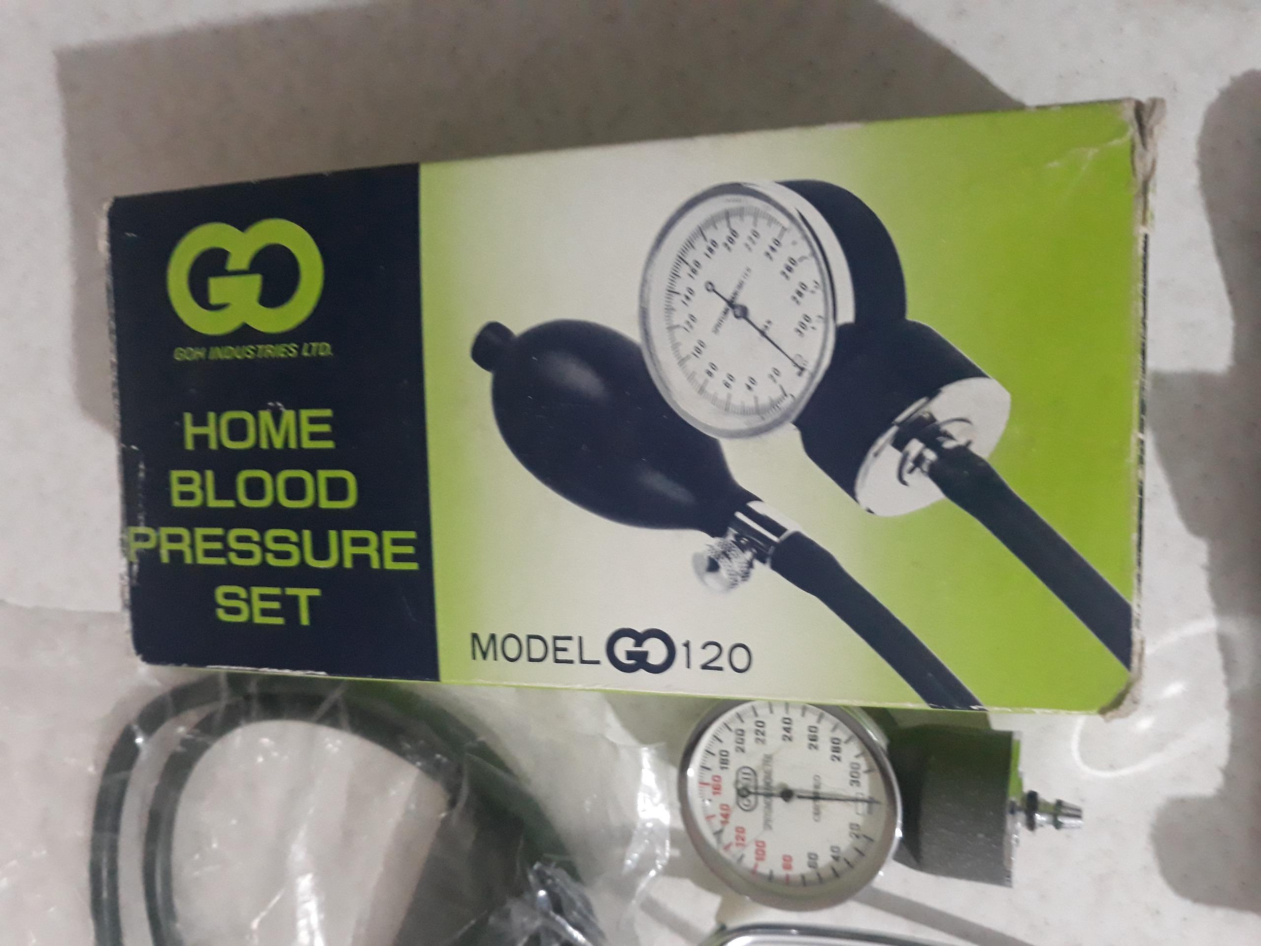 فشارسنج وگوشی ژاپن طبق توضیحات