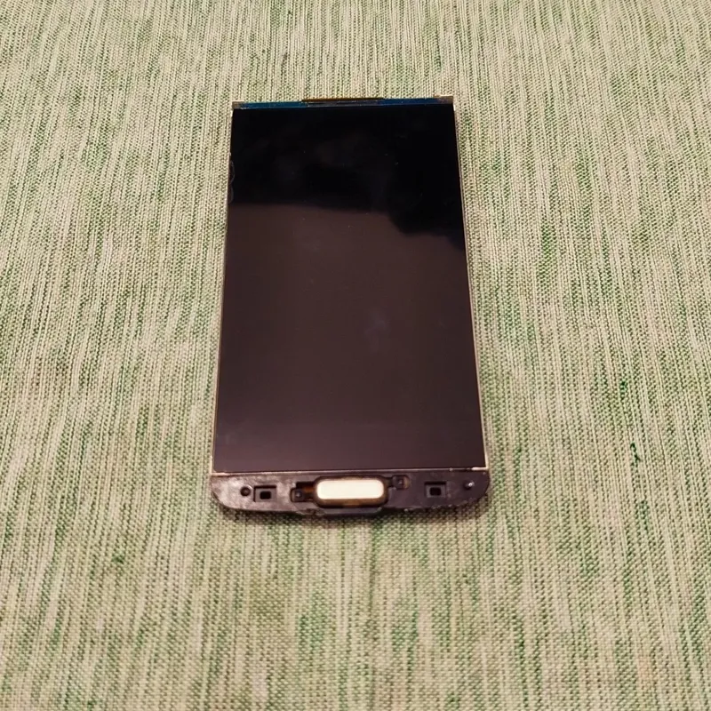 ال سی دی سامسونگ گرند 2 مدل 7106