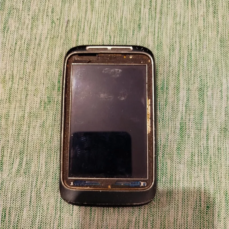 موبایل اچ تی سی htc sense