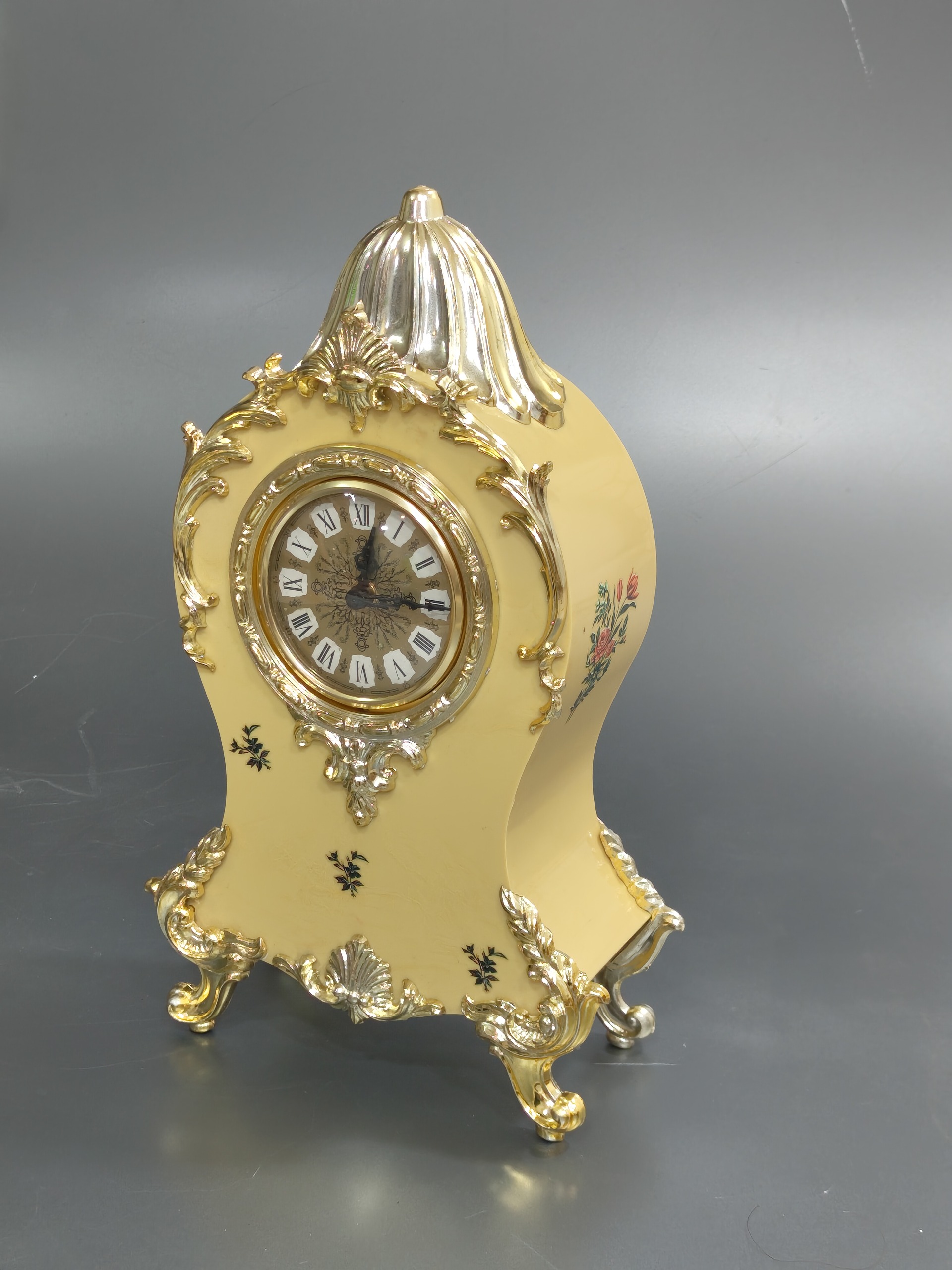 ساعت رومیزی آلمانی