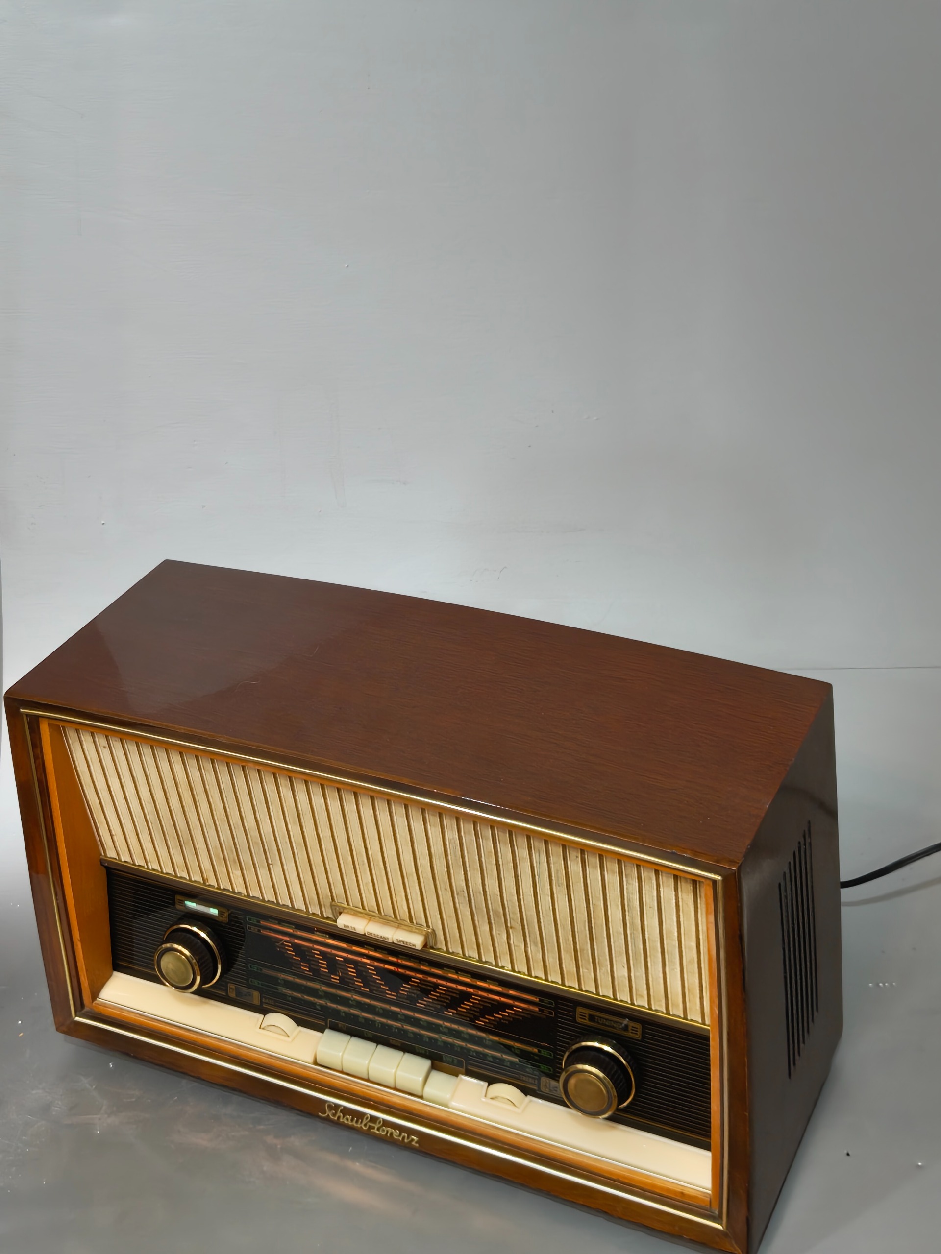 رادیو لامپی آنتیک شاوب لورنز آلمان