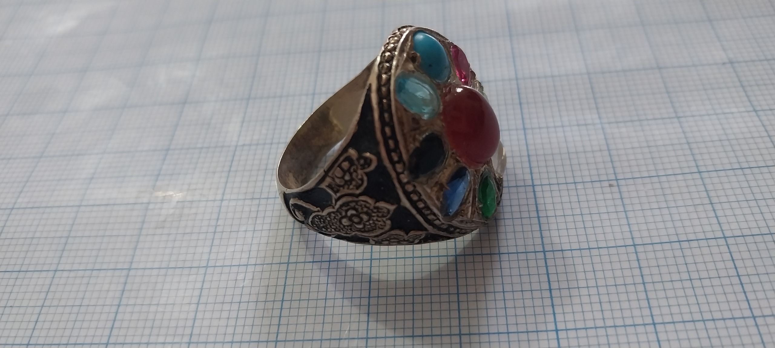 انگشتر چند نگین جواهری بینظیر