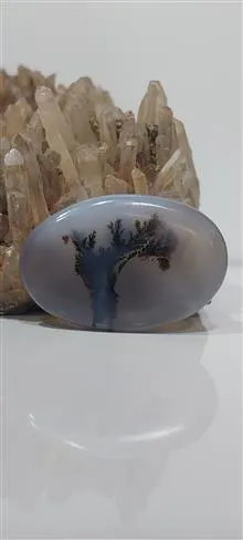 نگین