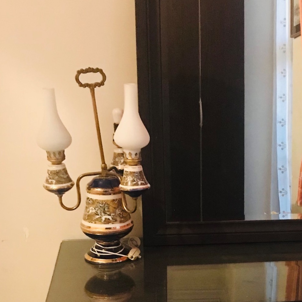 یک جفت چراغ رو میزی سه شعله آنتیک و قدیمی
