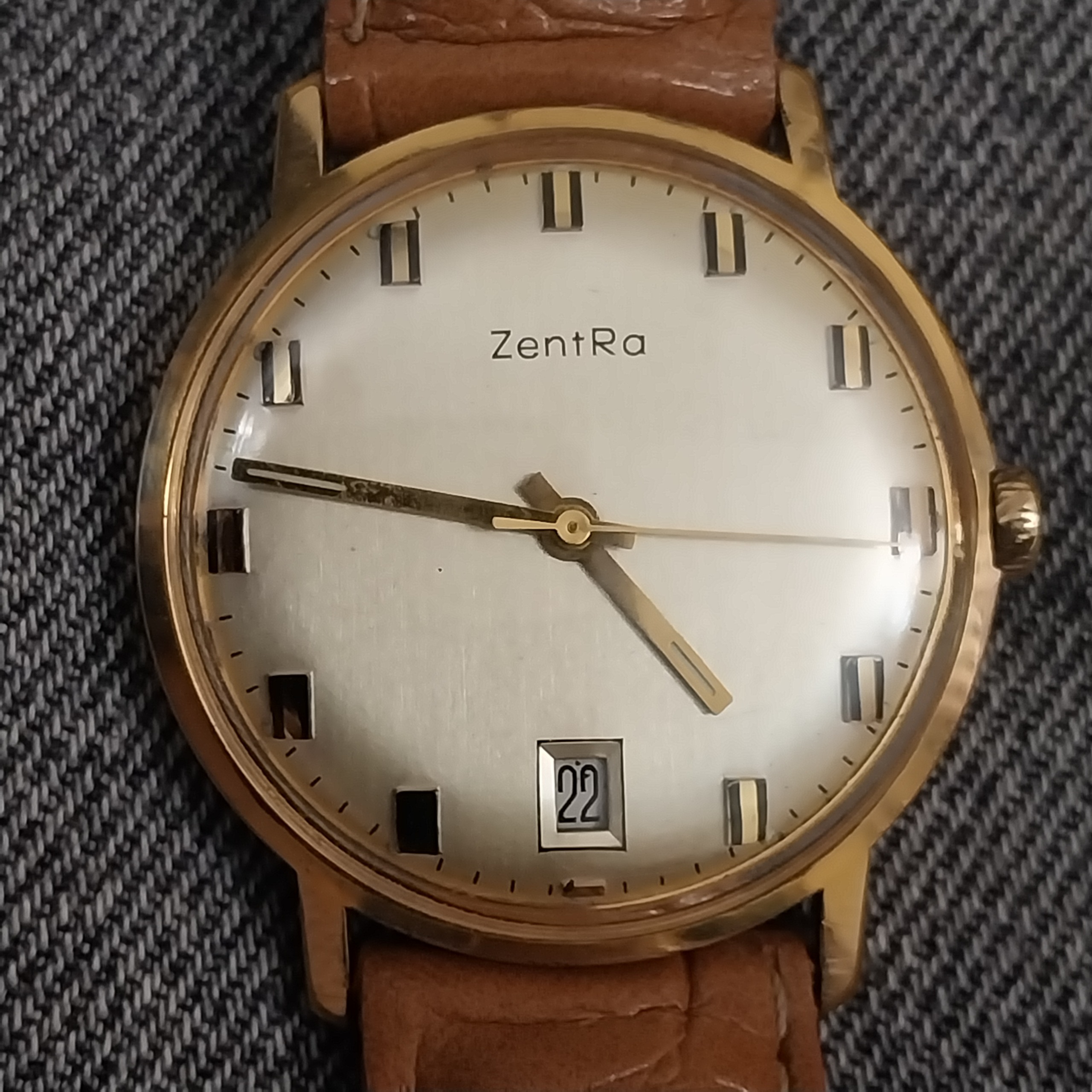 ساعت میکروندار ZentRa