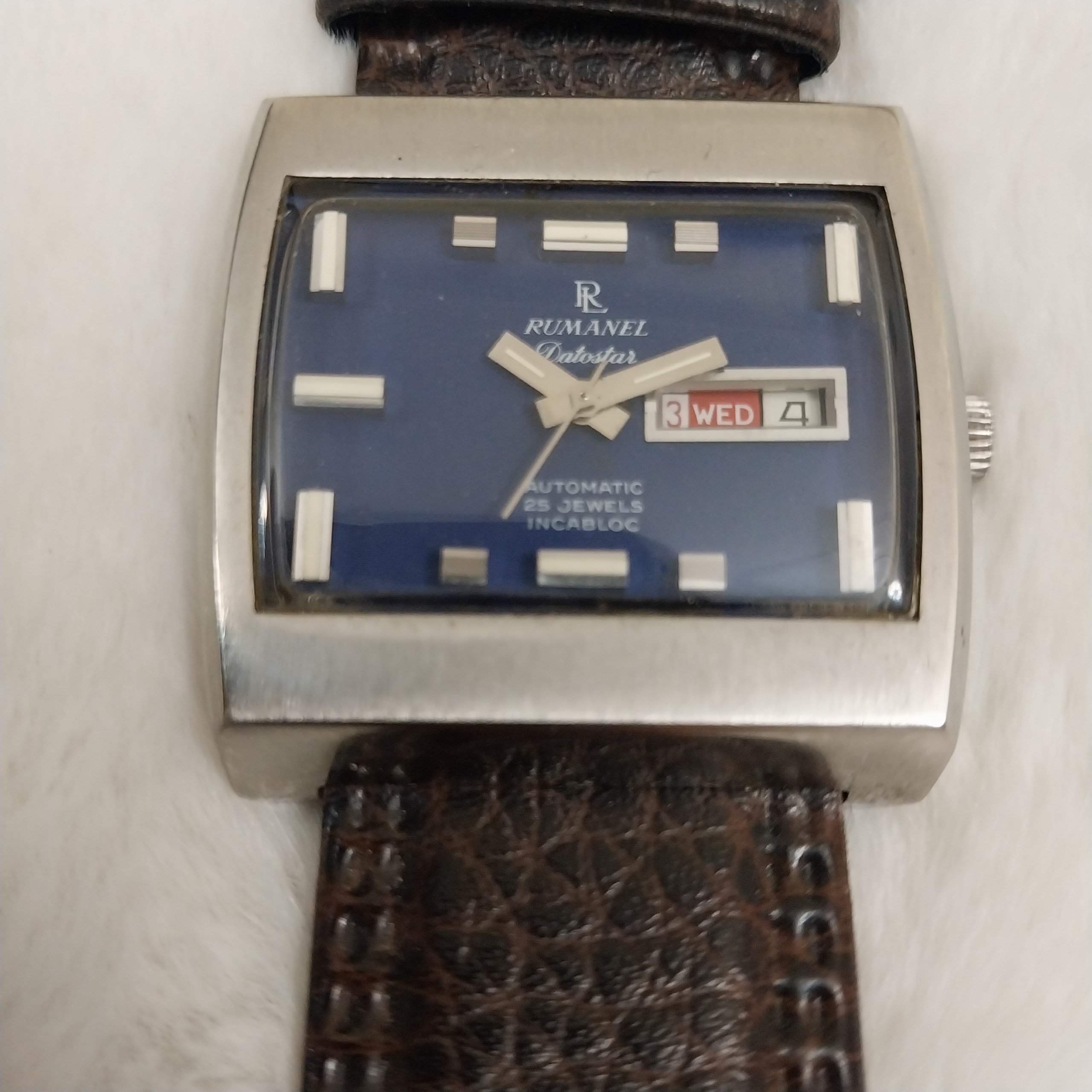 ساعت اتومات رومانل