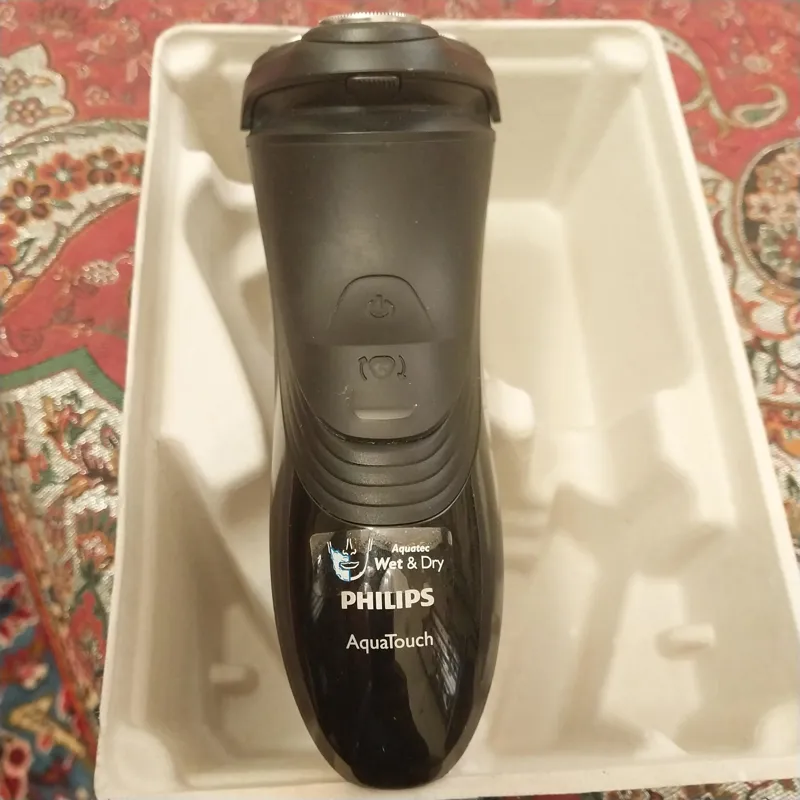 ریش تراش فیلیپس AT899 Aquatouch ضد آب