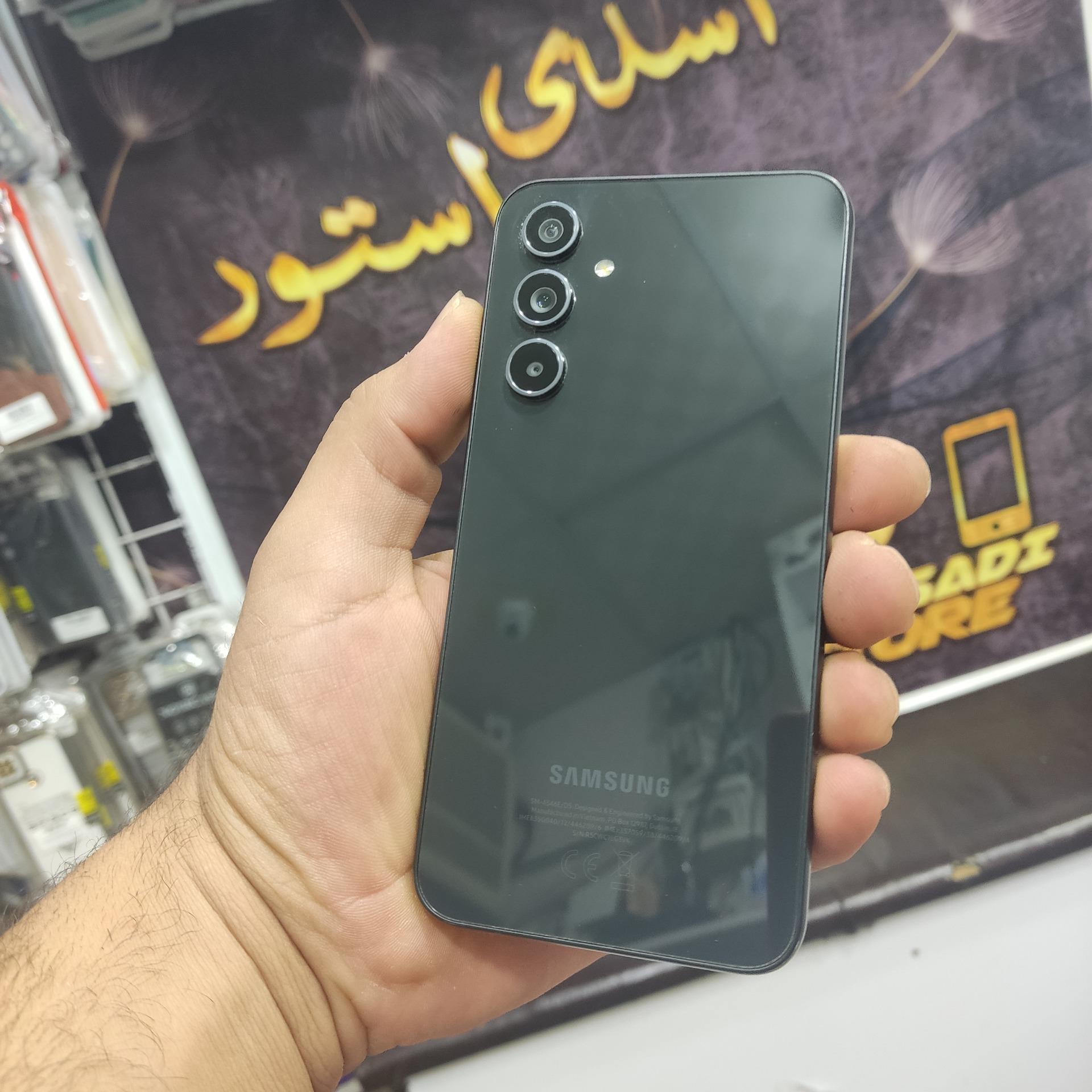 گوشی موبایل سامسونگ A35