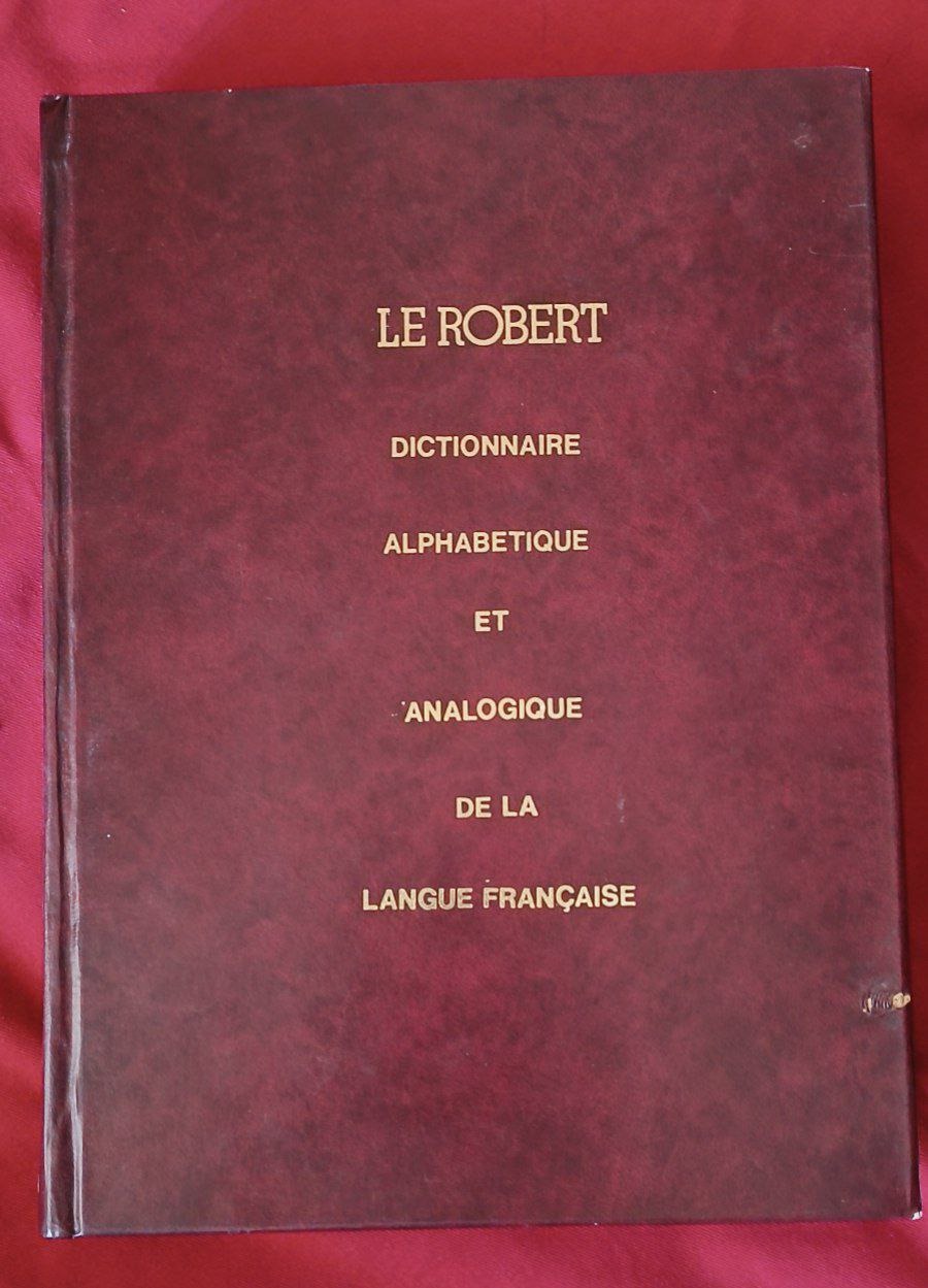 LE ROBERT DICTIONNAIRE